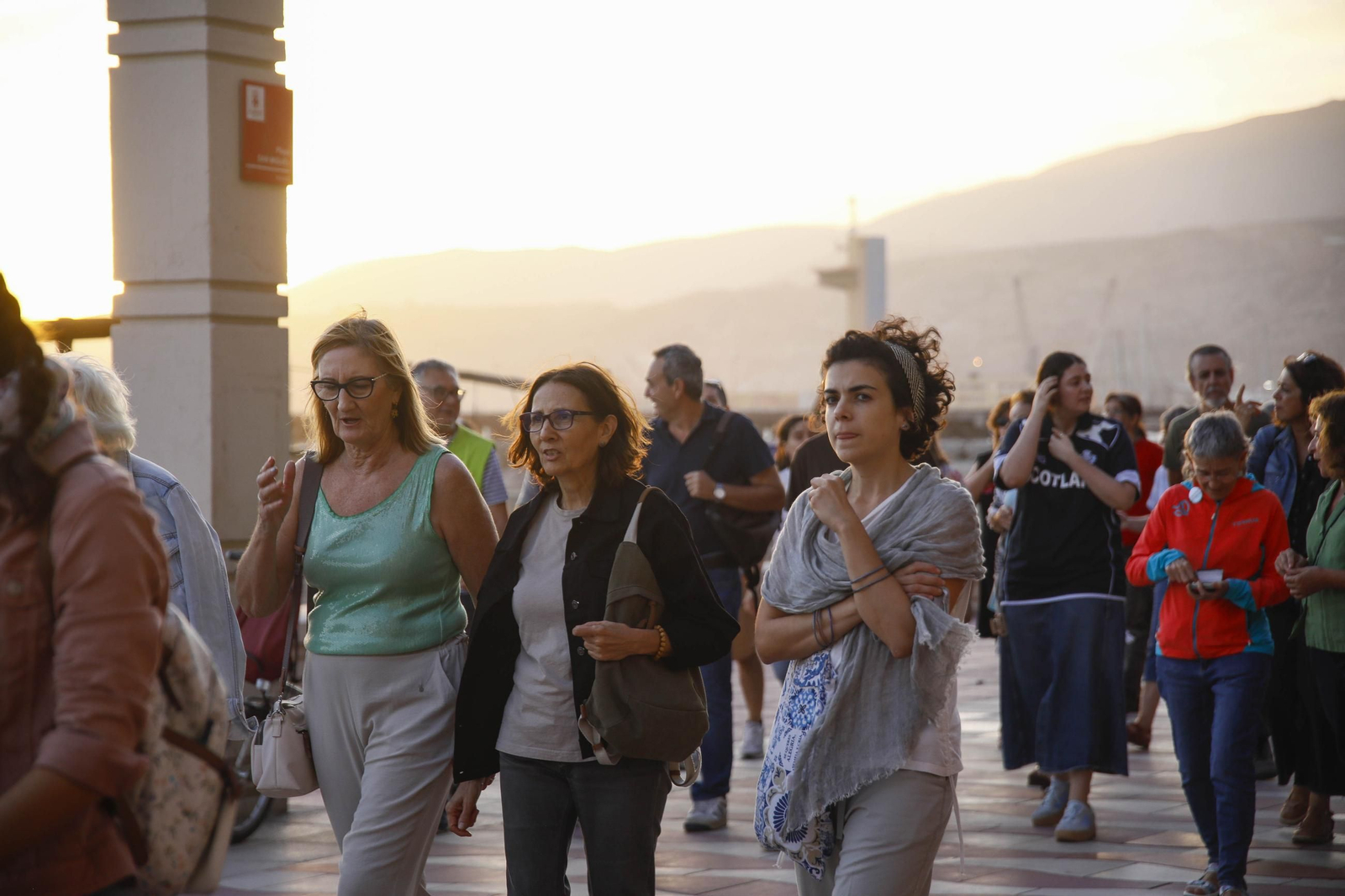 La manifestación "Genoveses sin hotel", en imágenes