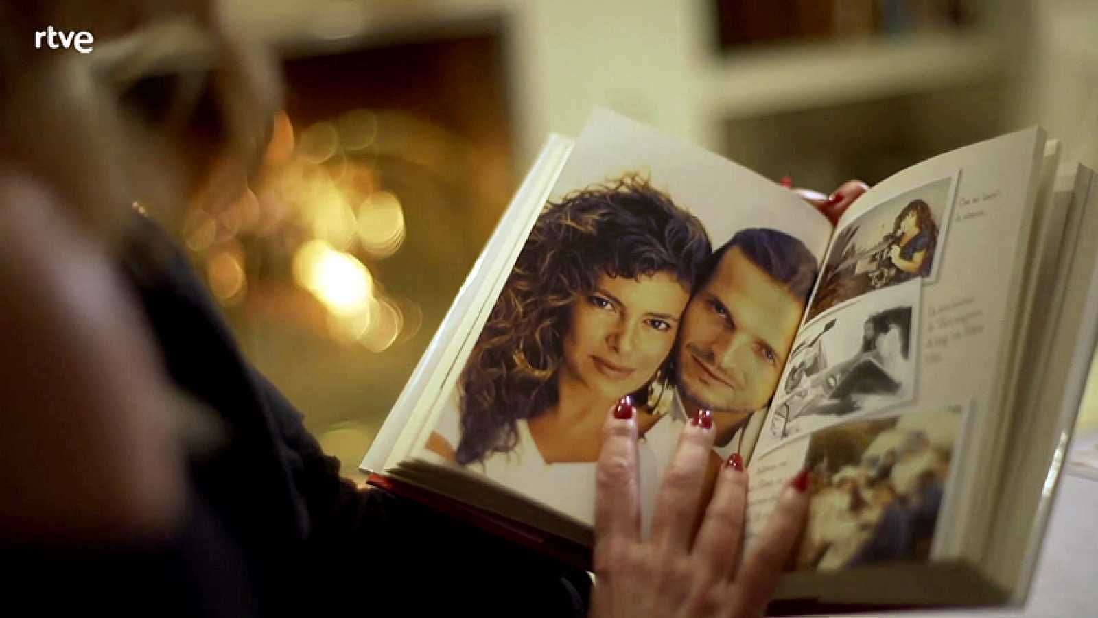 El álbum famlia de recuerdos de los Dominguín Bosé, una de las familias protagonistas de 'Lazos de sangre'.