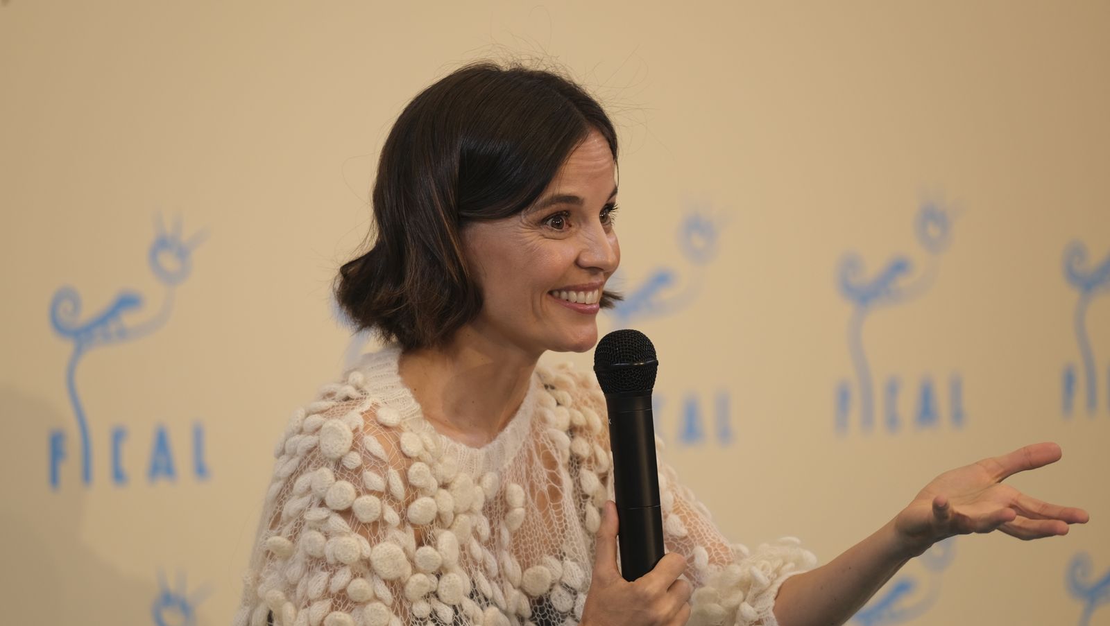 Imágenes de la actriz Elena Anaya en rueda de prensa en FICAL 2022