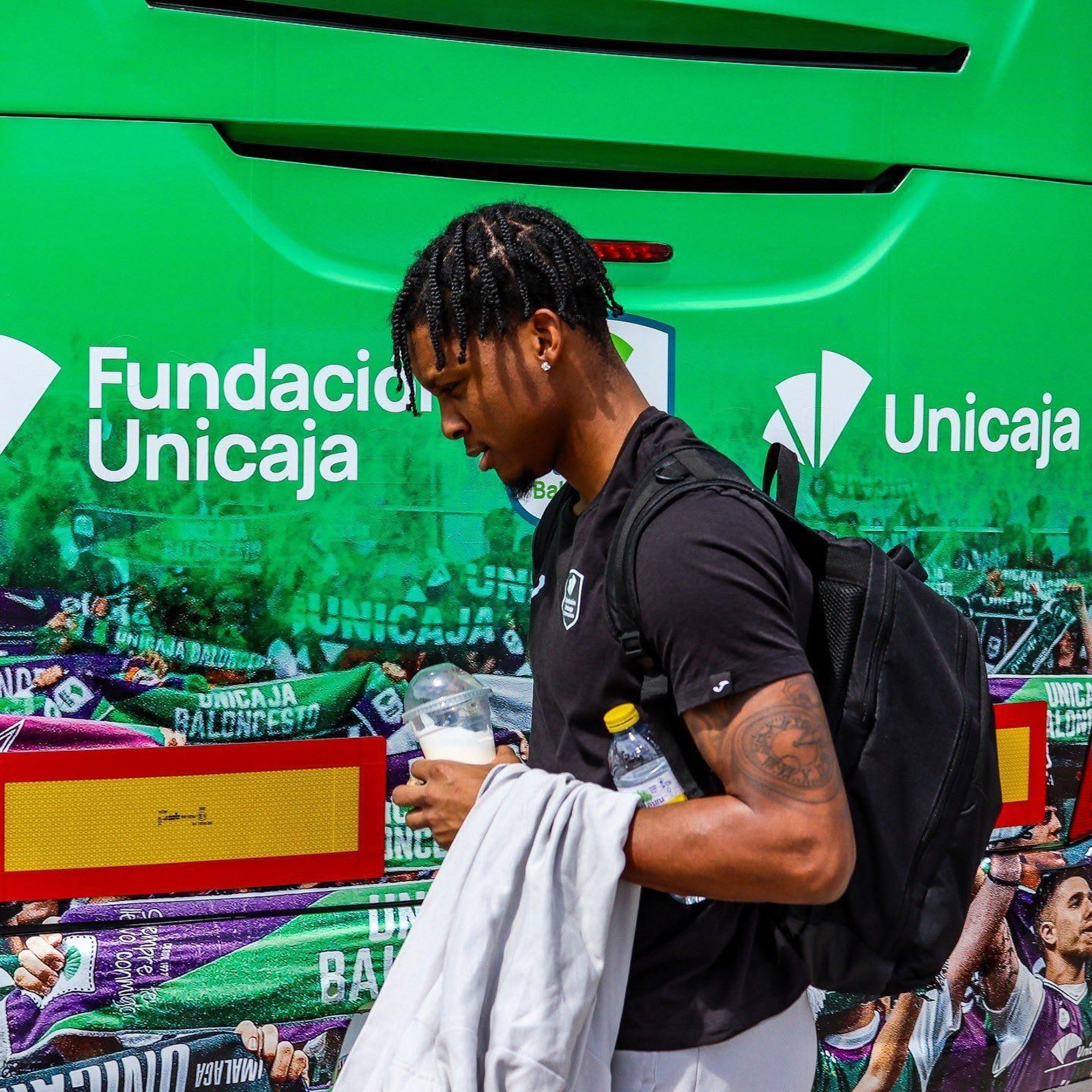 El Unicaja se va a Murcia en un nuevo autobús El Unicaja se va a Murcia en un nuevo autobús