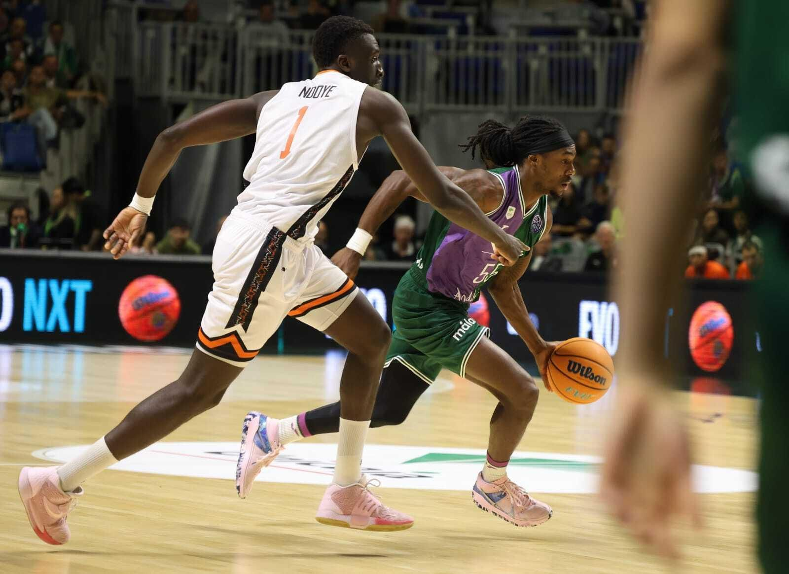 El Unicaja-Le Mans, en fotos