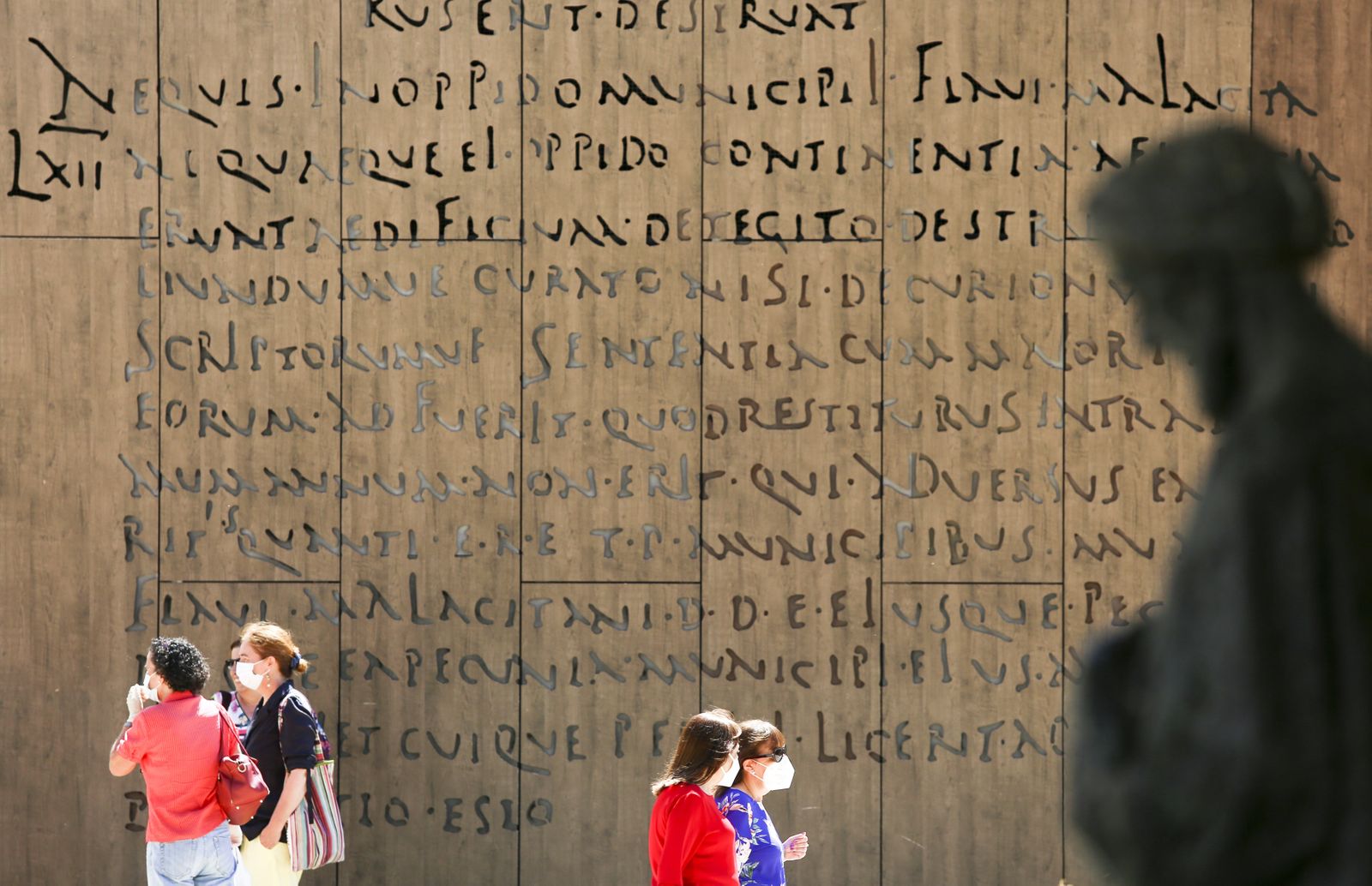 Las fotos del centro de Málaga, de vuelta a la vida con la desescalada