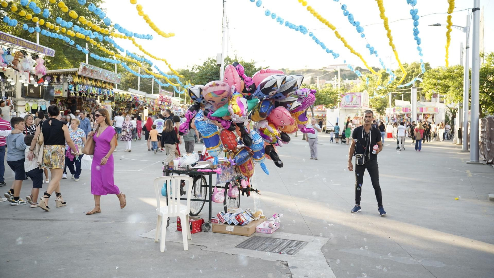 Búscate en las fotos del sábado en la Feria de Algeciras