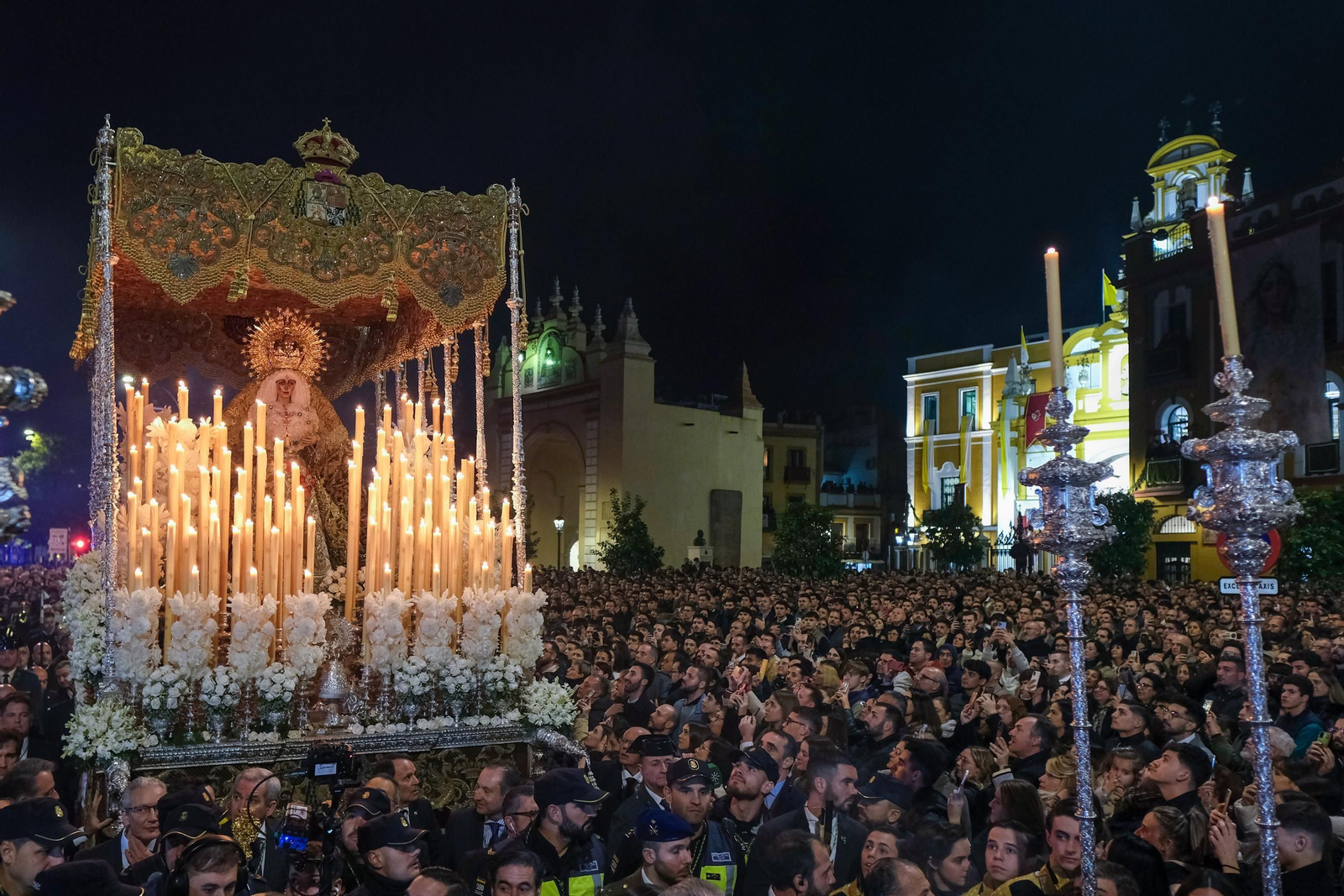 Imágenes del traslado de la Macarena a la Catedral