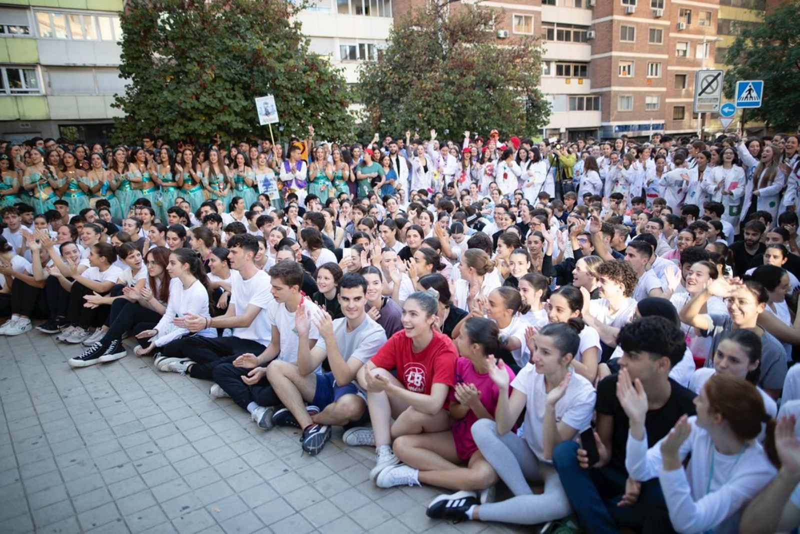 Los estudiantes de Medicina celebran su tradicional Lucas en Granada