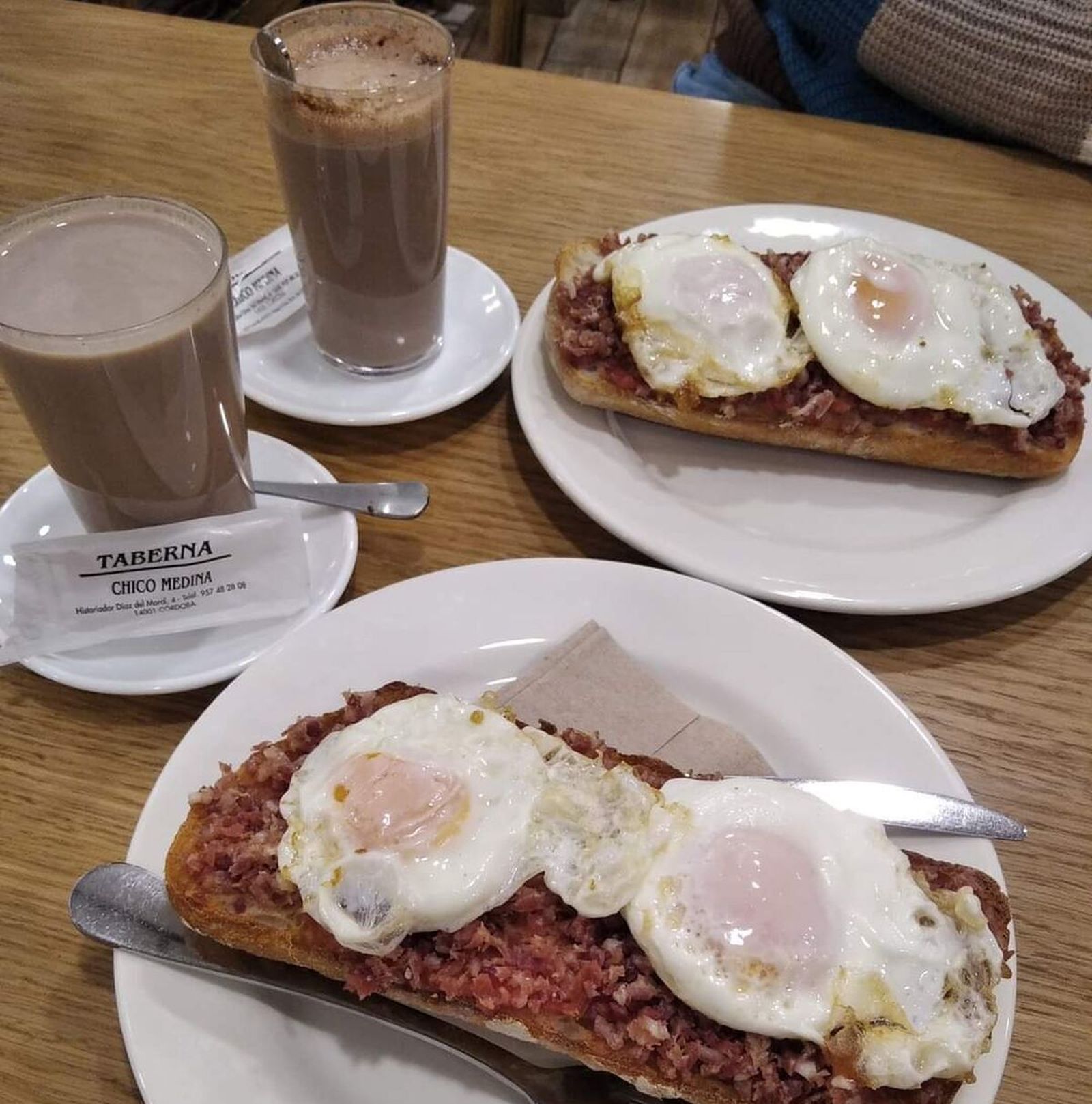 Taberna Chico Medina reserva este desayuno tan especial sólo para los viernes