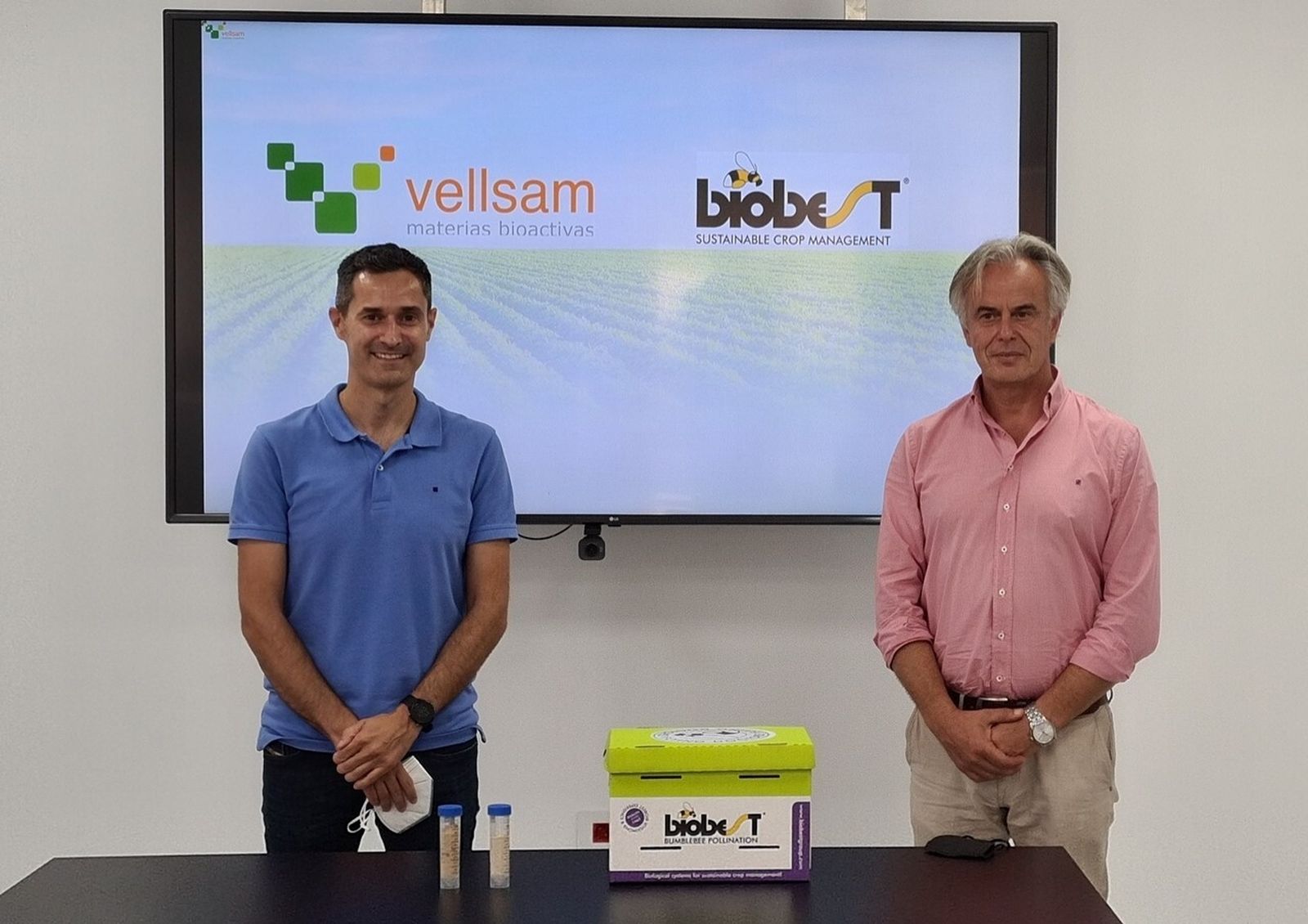 Jordi Portoles, gerente de Biobest, y Francisco Castillo, consejero delegado de Vellsam Materias Bioactivas