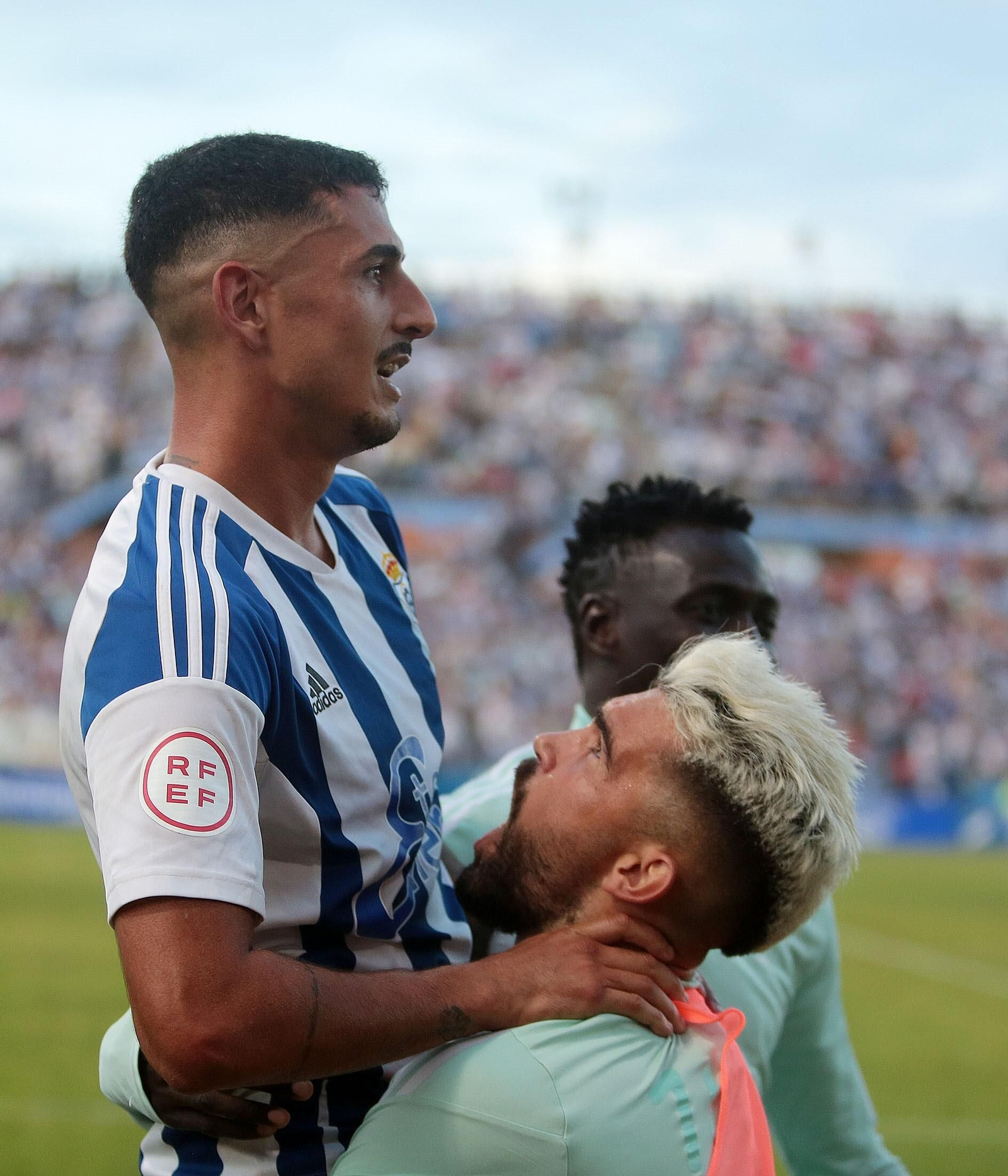 Las imágenes del ascenso del Recre a Primera RFEF