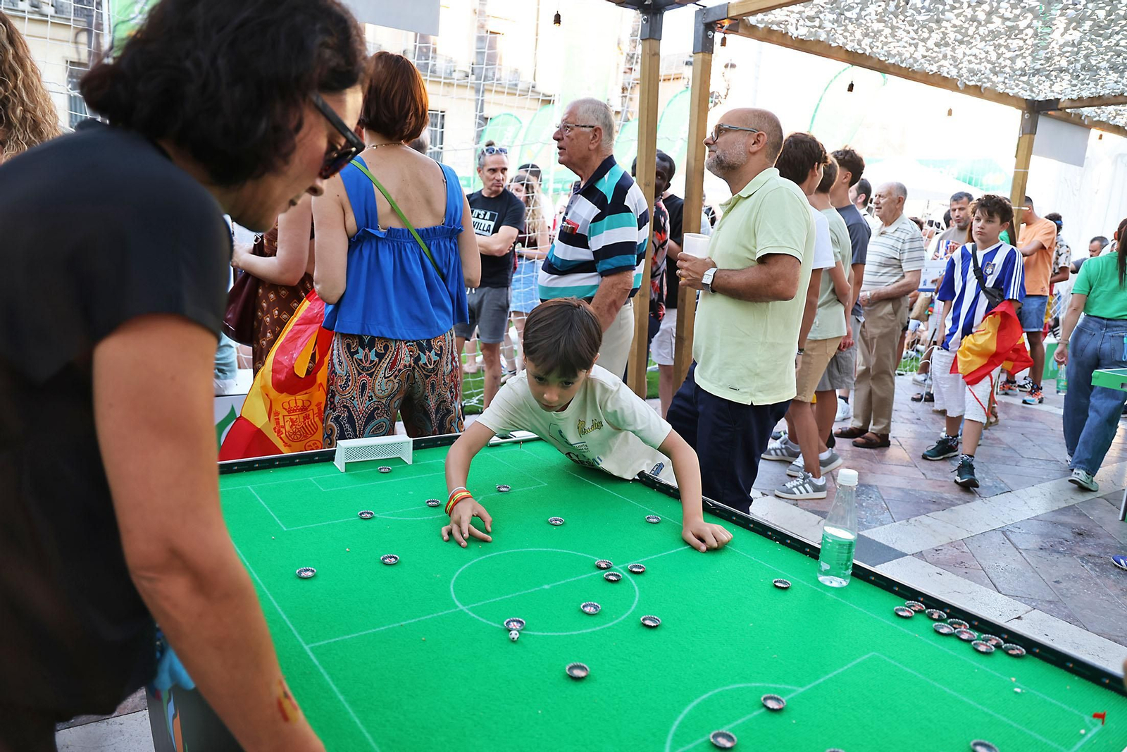Imágenes de la Fan zone en Huelva de la Final de la Eurocopa entre Inglaterra y España Imágenes de la Fan zone en Huelva de la Final de la Eurocopa entre Inglaterra y España