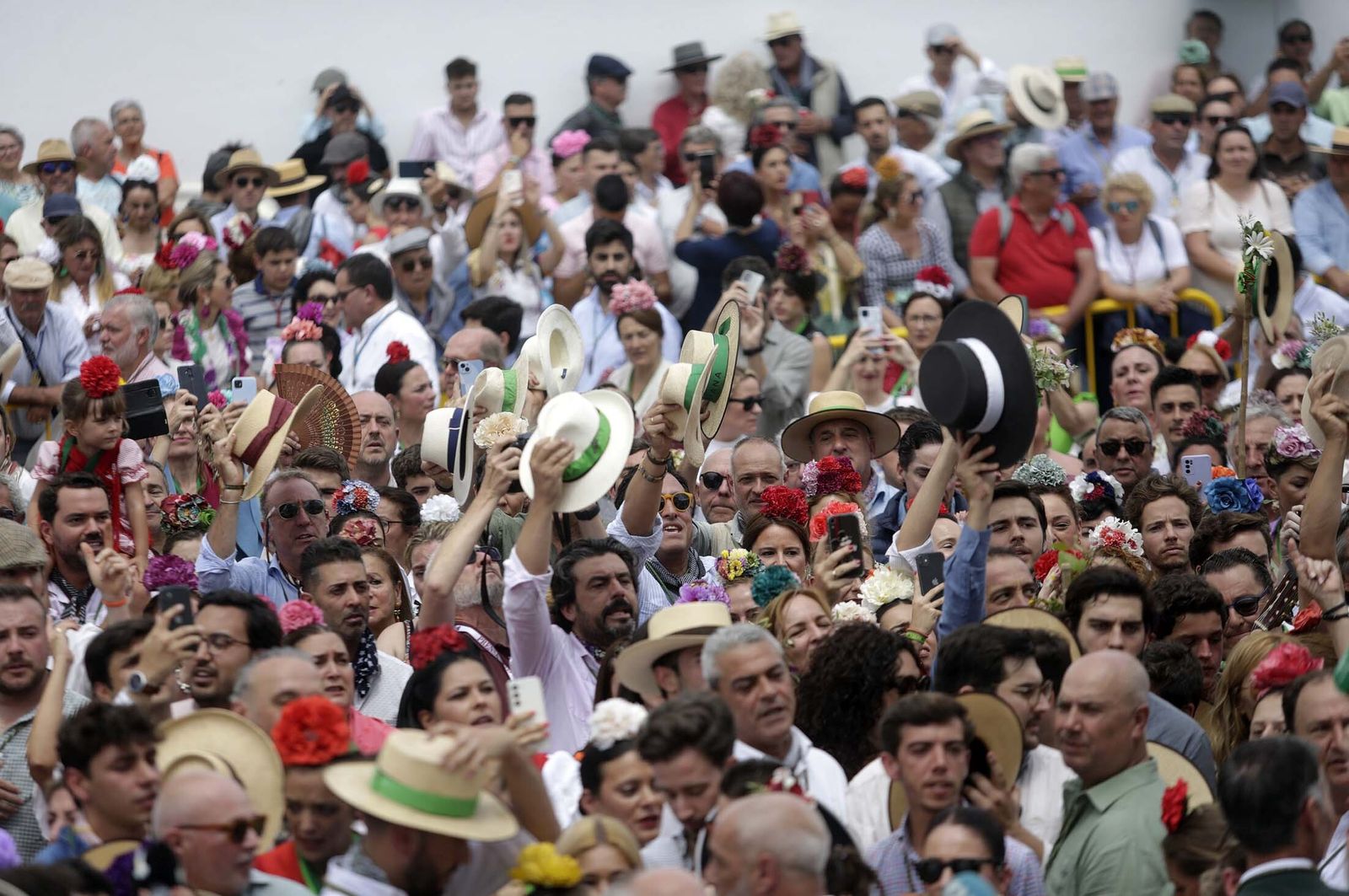 El Rocío 2023: Imágenes de ambiente y presentaciones de las Hermandades