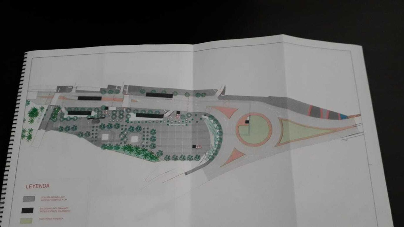 Una imagen del plano de la superficie de la obra.