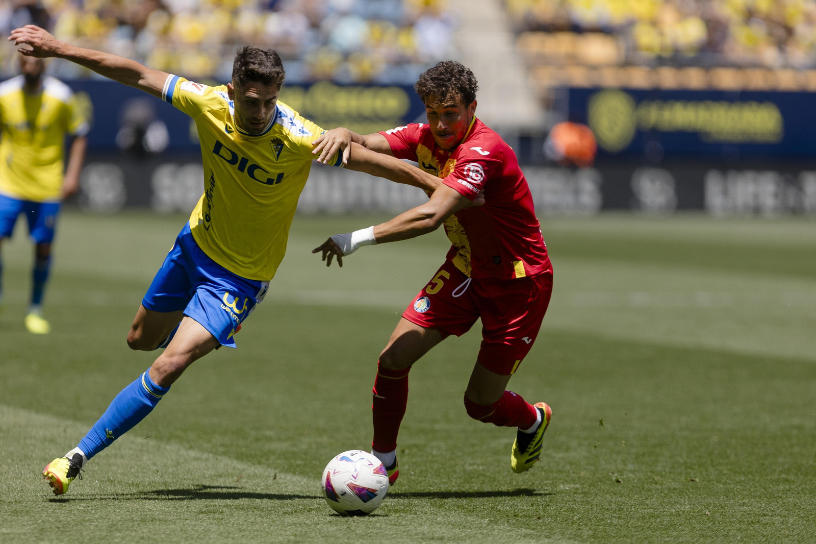 Las imágenes del partido entre el Cádiz C.F y el Getafe
