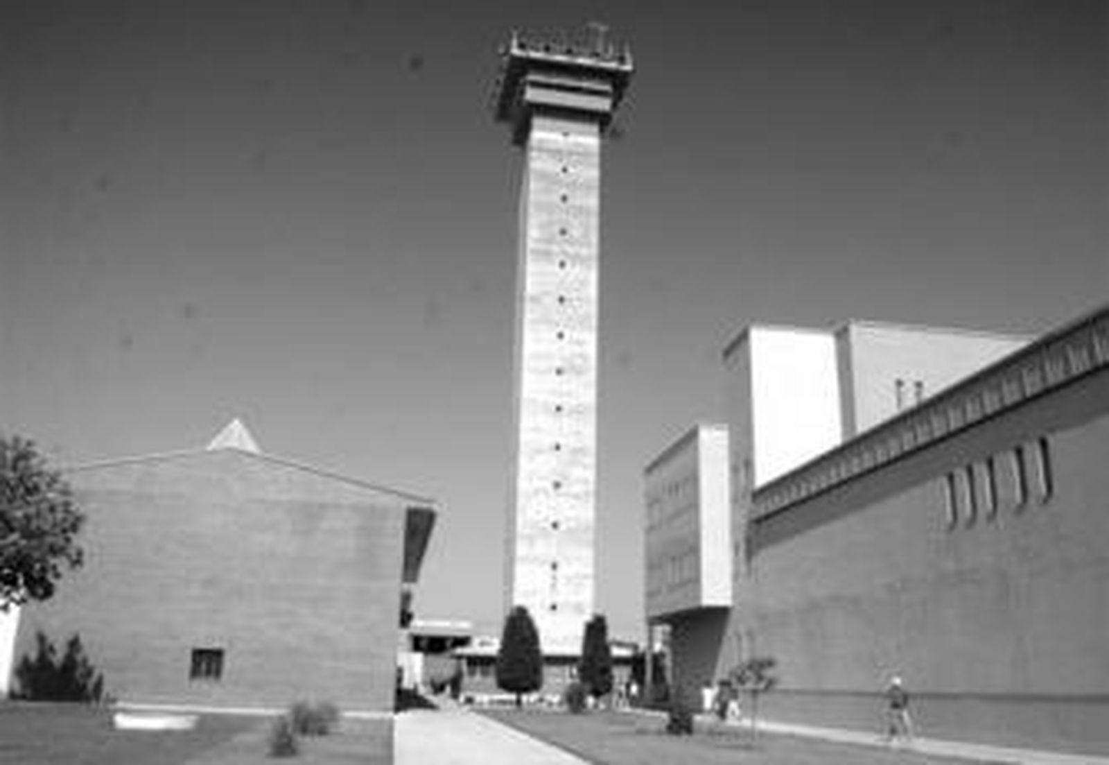 En la imagen, prisión de Topas, en Salamanca, donde cumple condena por las violaciones el portuense.