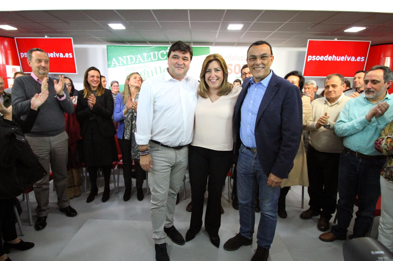 Susana Díaz, presidenta de  la Junta de  Andalucía, Gabriel Cruz, alcalde de  Huelva  e Ignacio Caraballo, presidente de  la Diputación de  Huelva.