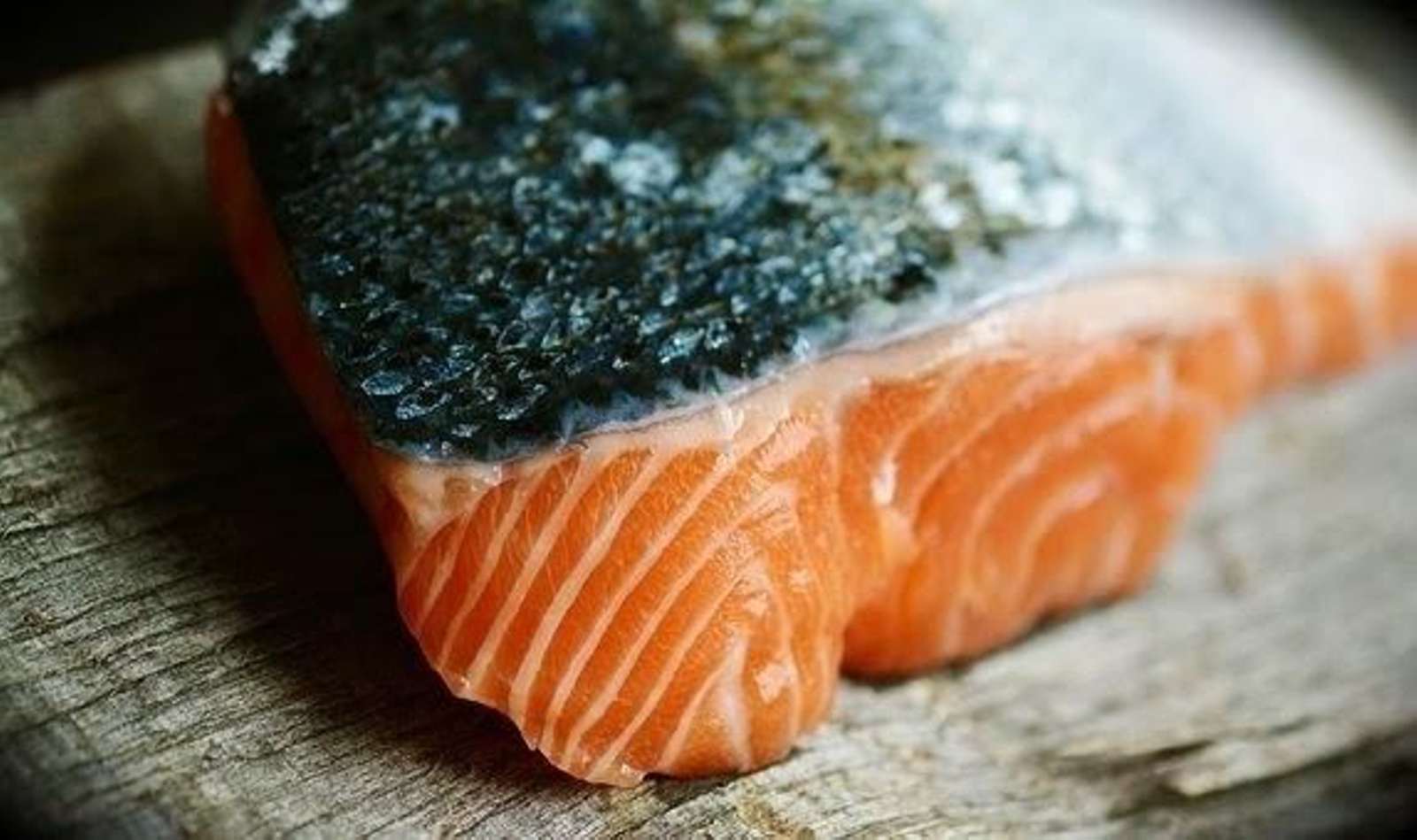 Salmón ahumado: por qué introducirlo en la dieta