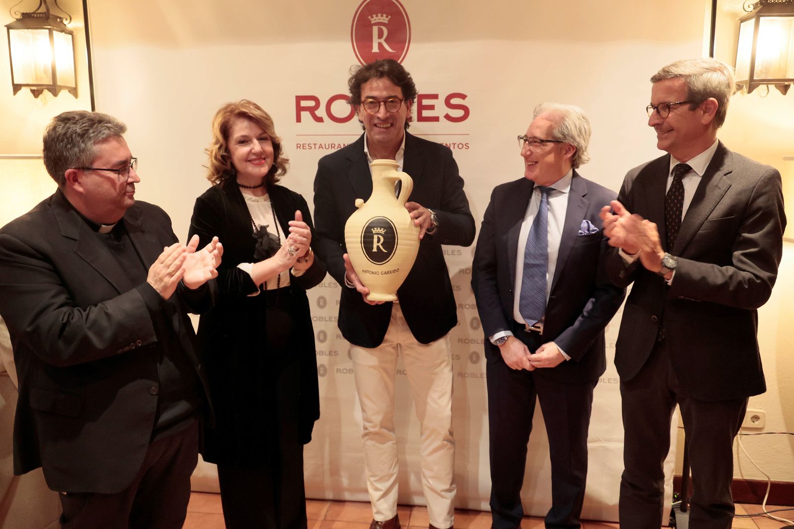 Marcelino Manzano, Laura Robles, Antonio Garrido, Pedro Robles y Jorge Paradela.