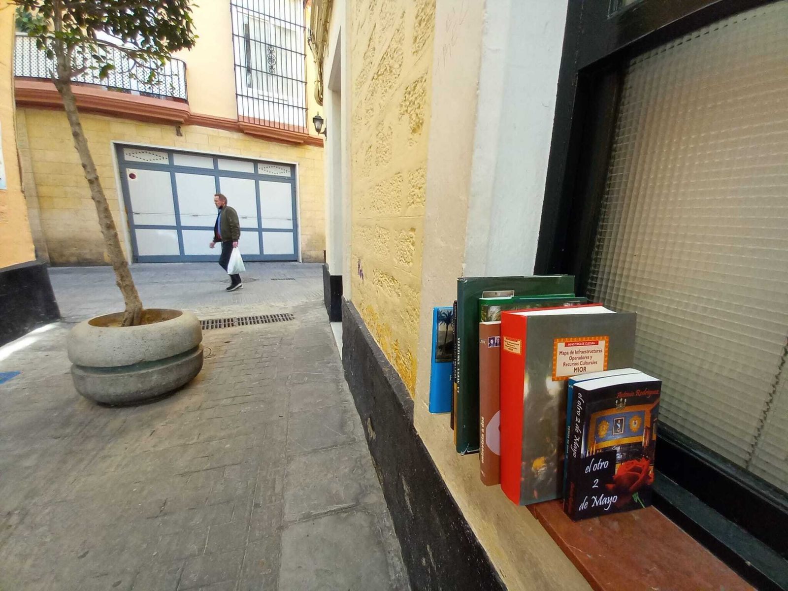 Bookcrossing en la calle de La Plata