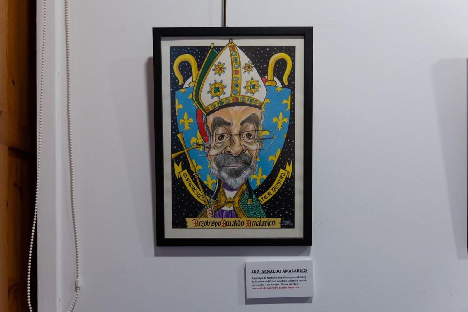 En imágenes: Juan Hervás retrata con caricaturas a destacados personajes de la Batalla de las Navas de Tolosa en esta exposición