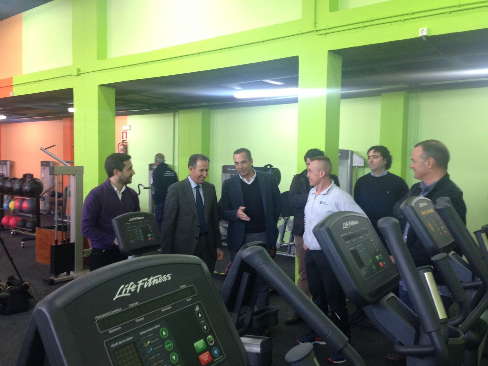 Un momento de la reciente visita de los representantes municipales al centro.