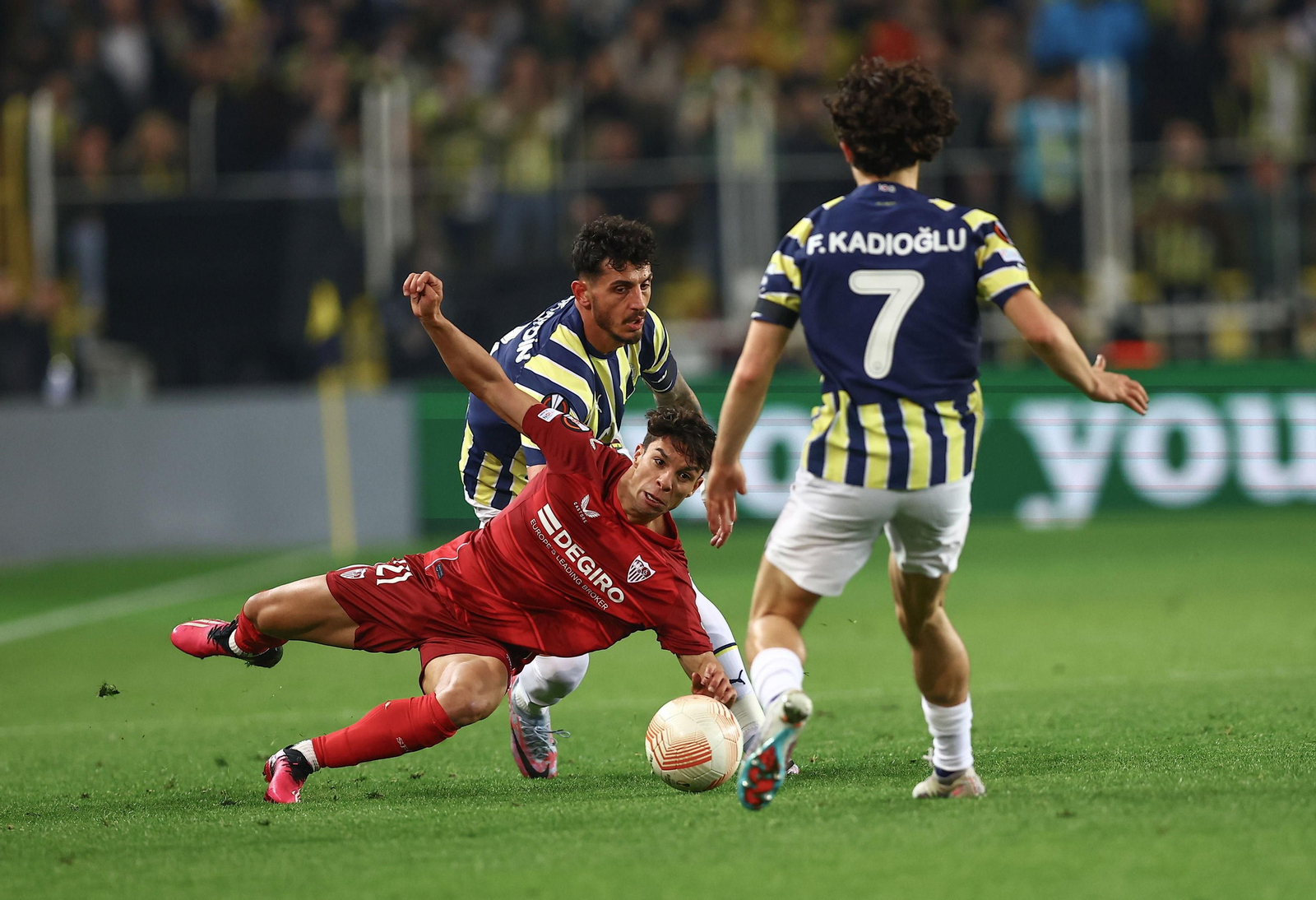 Las fotos del Fenerbahçe-Sevilla de la Europa League