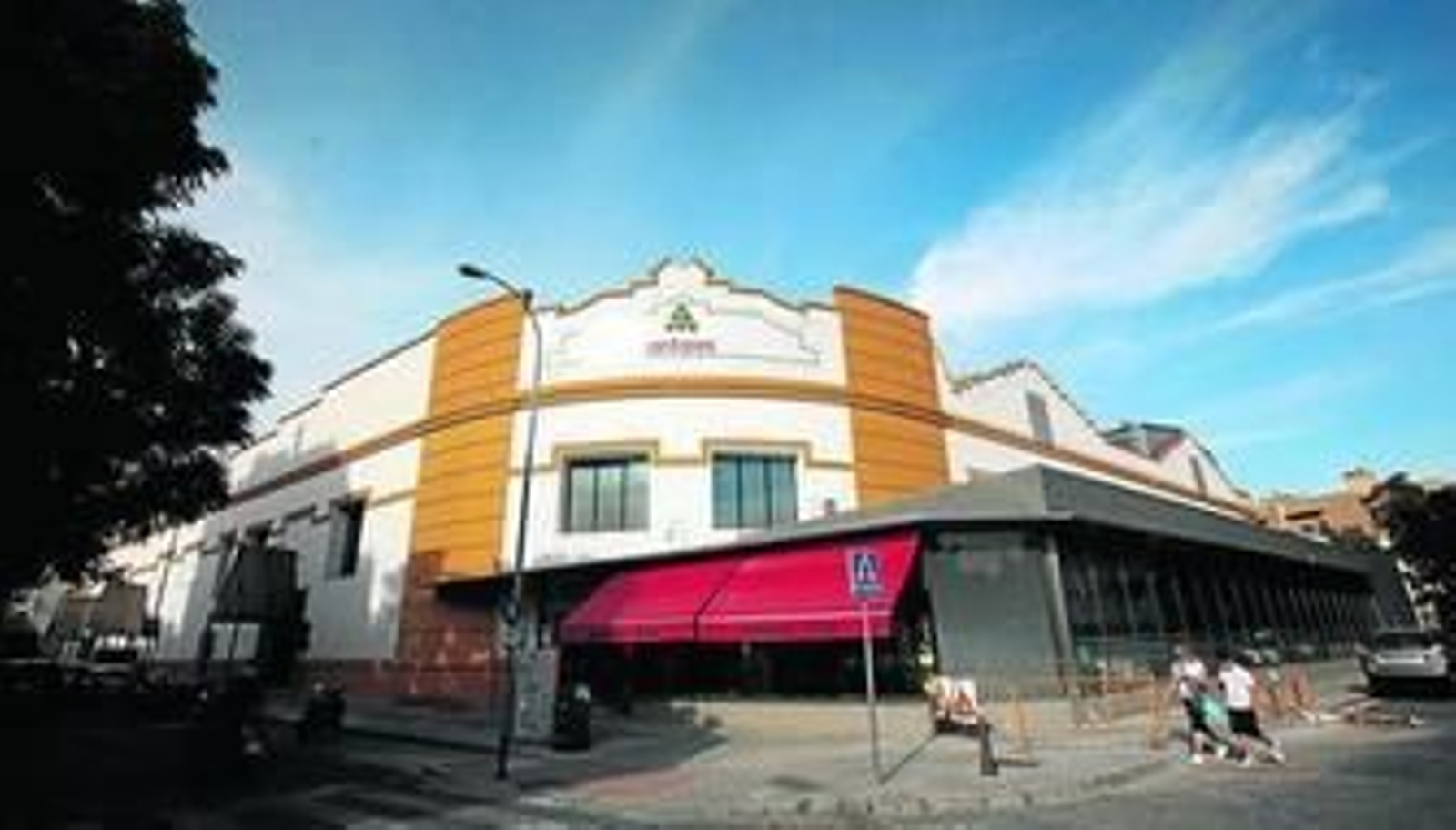 El Club Antares, en una imagen tomada ayer.