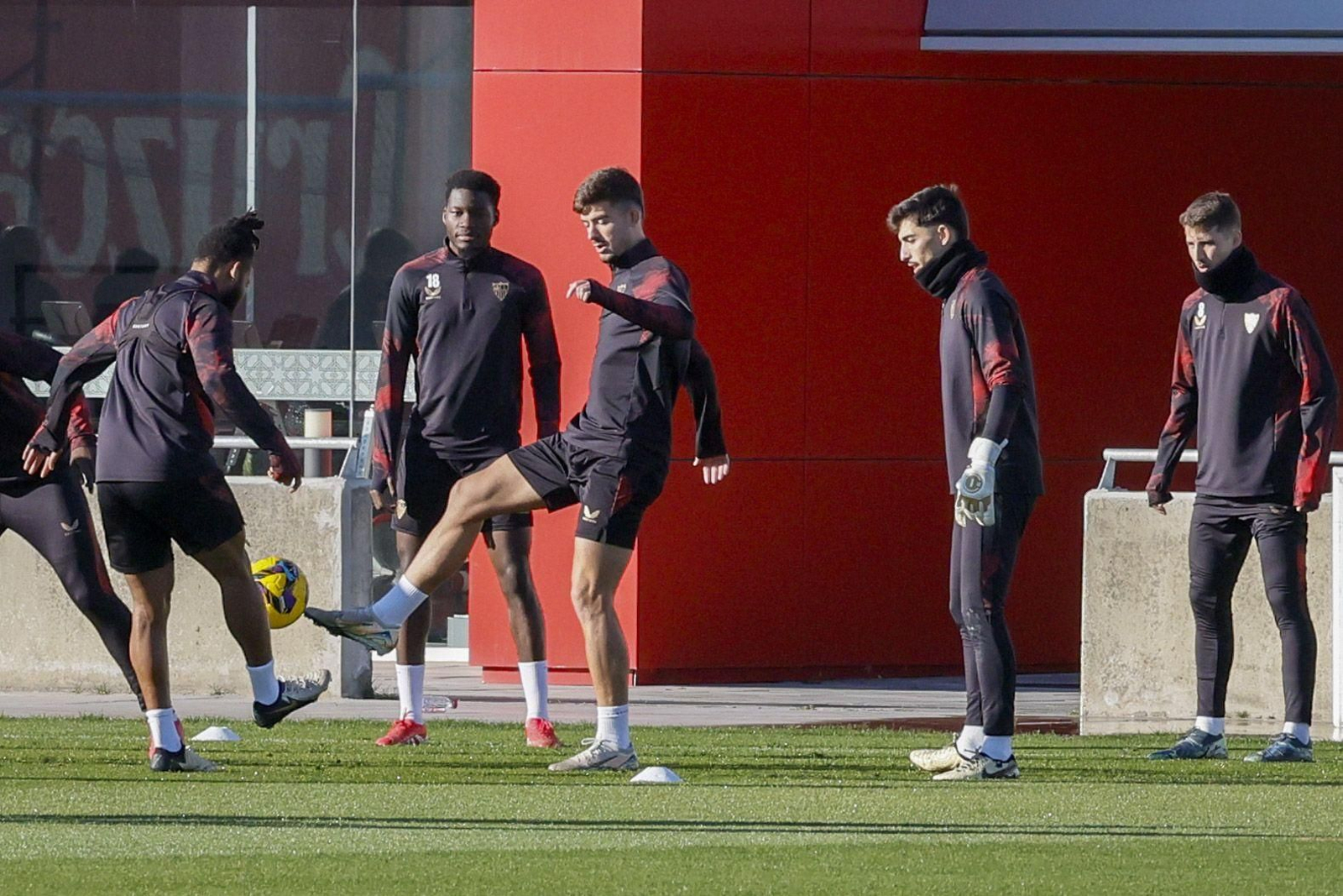 Así ha entrenado Kike Salas con el Sevilla tras ser detenido por la Policía