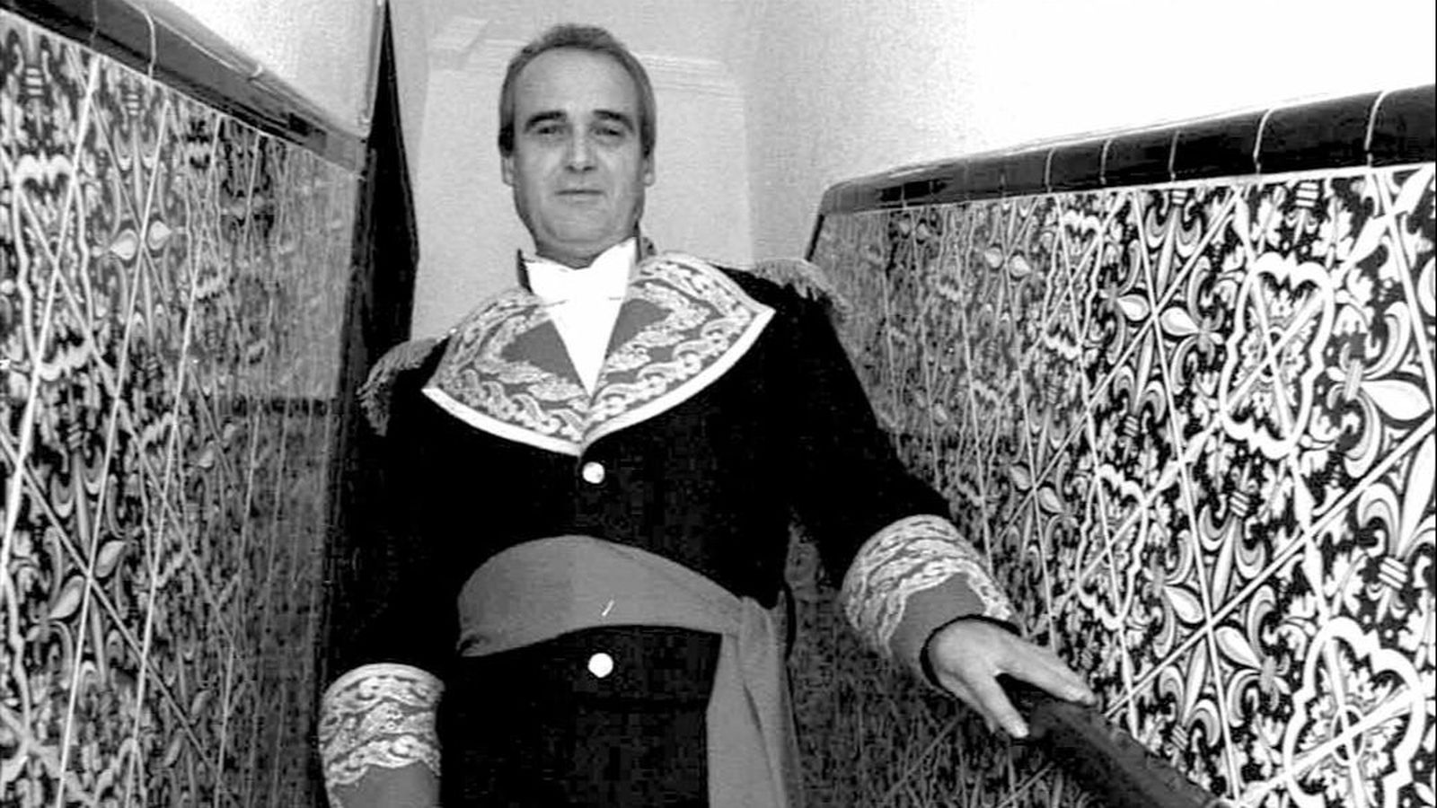 Paco Soto antes de dar el pregón del carnaval de El Puerto en 1999.