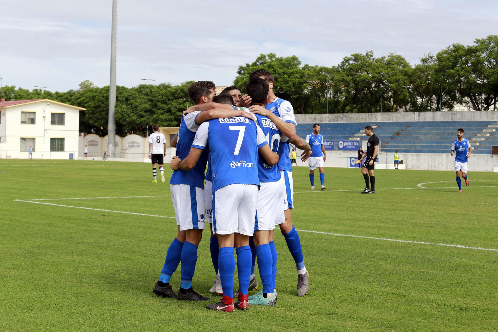 Imágenes del Xerez DFC - Gerena en La Juventud