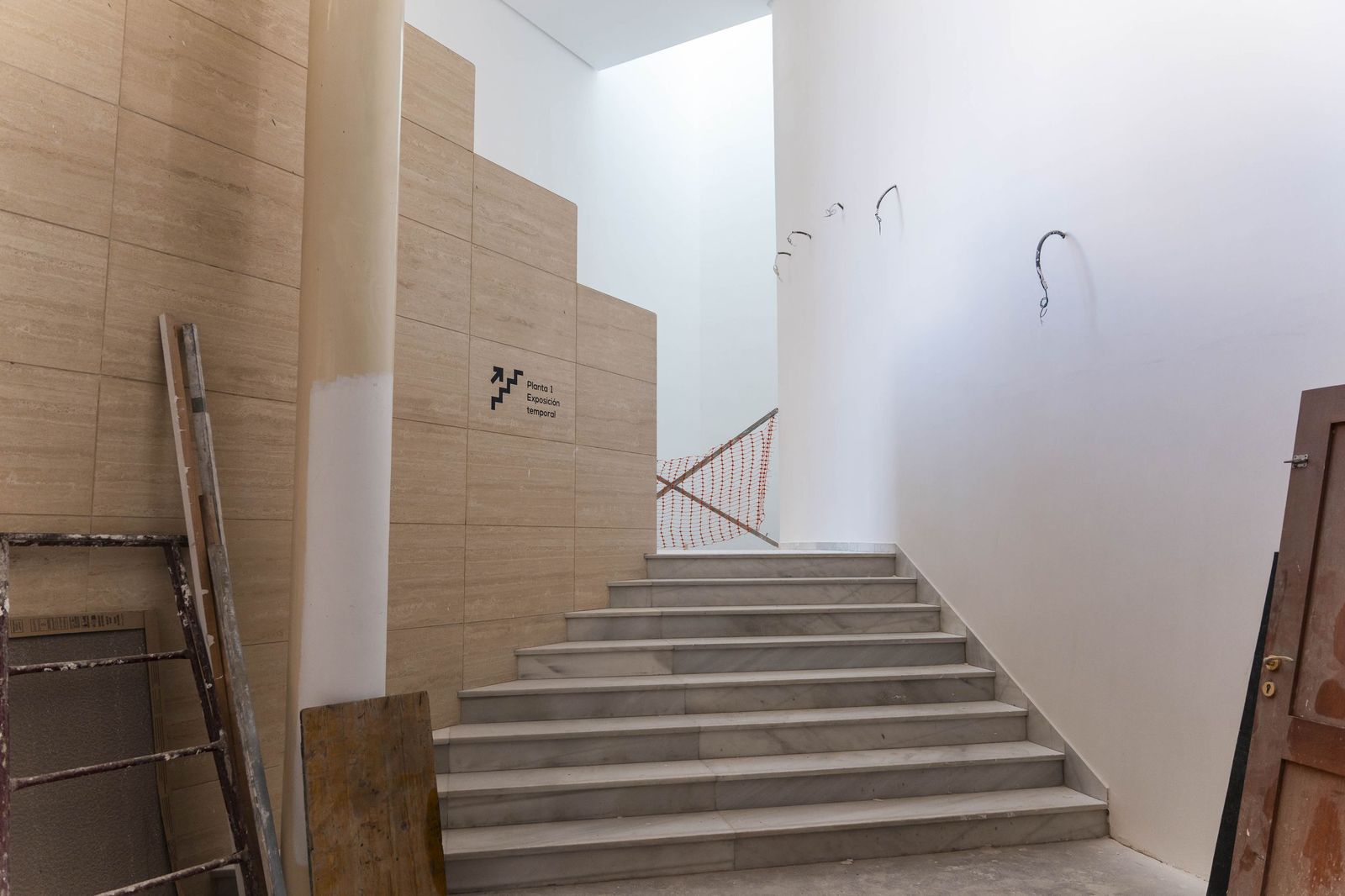 Fotogalería de las obras del Preventorio: el jardín vertical, protagonista de la rehabilitación