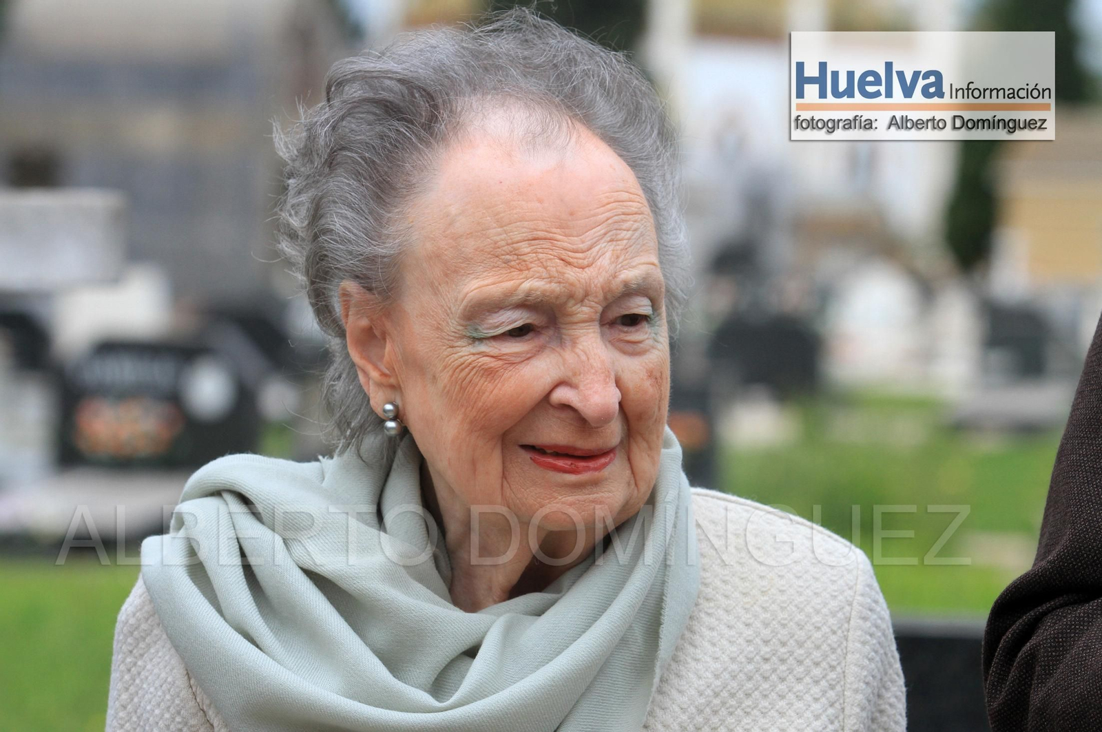 Imágenes del homenaje a William Martin "el hombre que nunca existió" en el cementerio de la Soledad