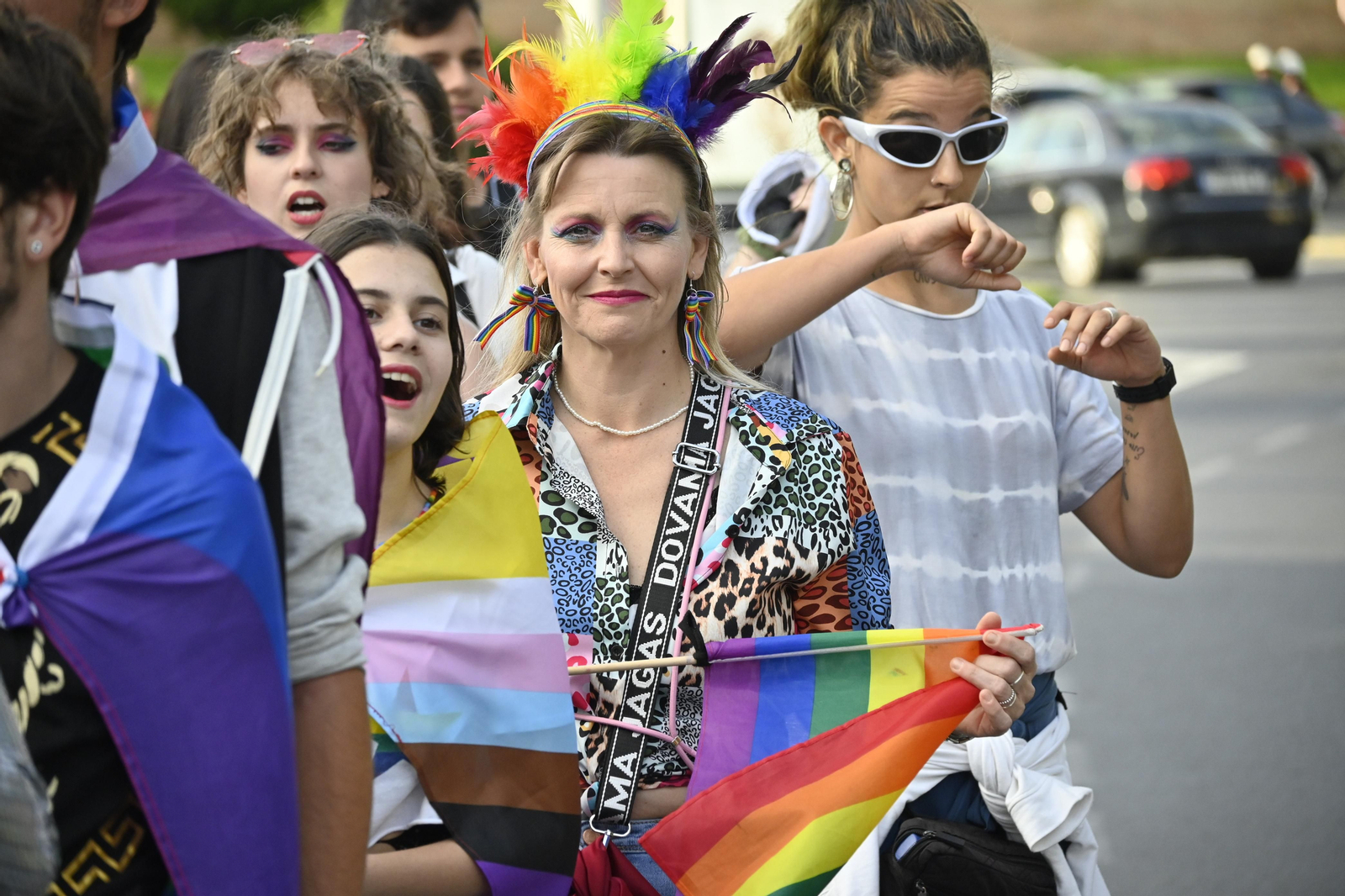 Las mejores imágenes de la manifestacióndel del Orgullo LGTBI en Huelva