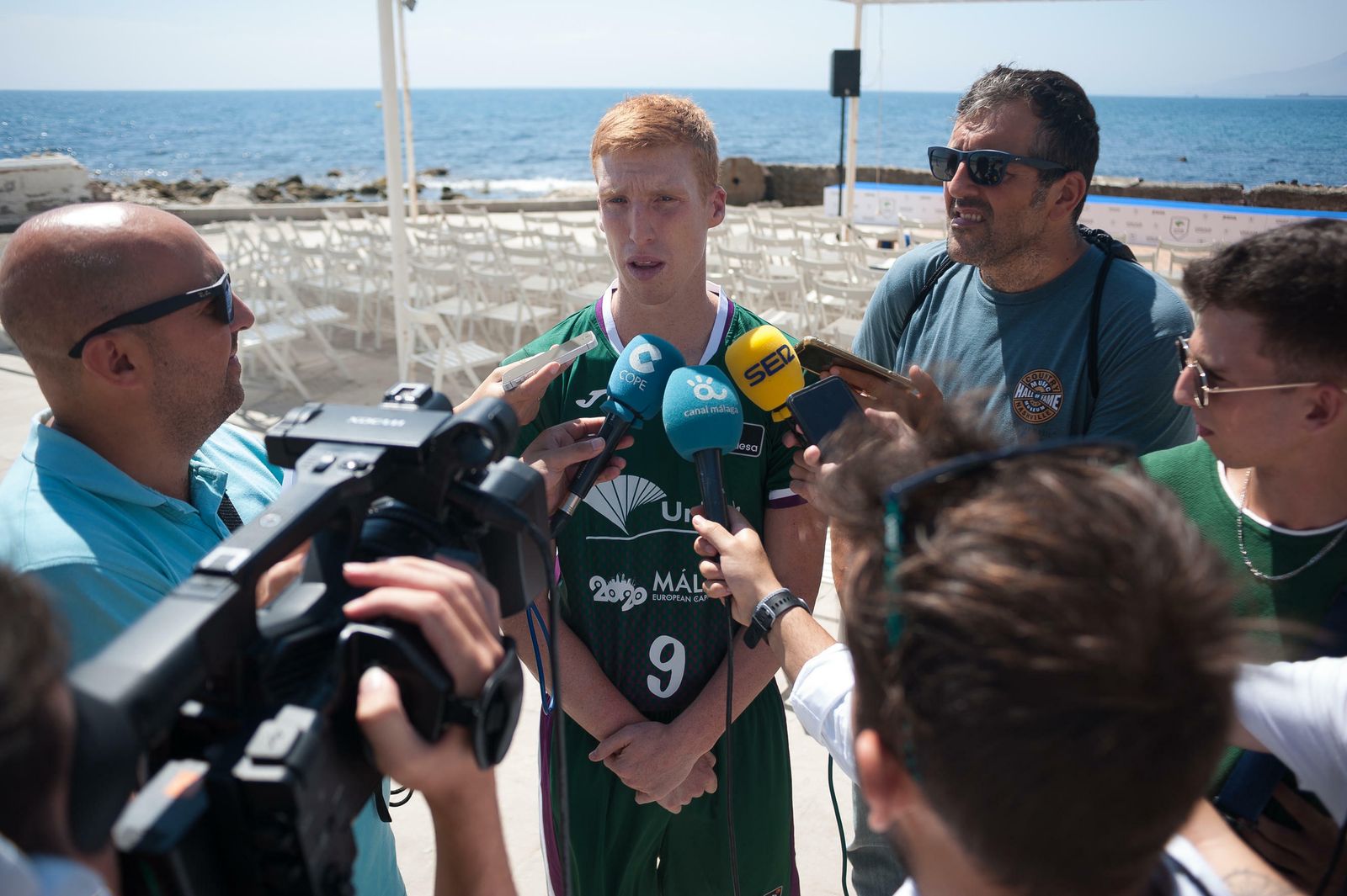 Las camisetas del Unicaja nuevas, en fotos
