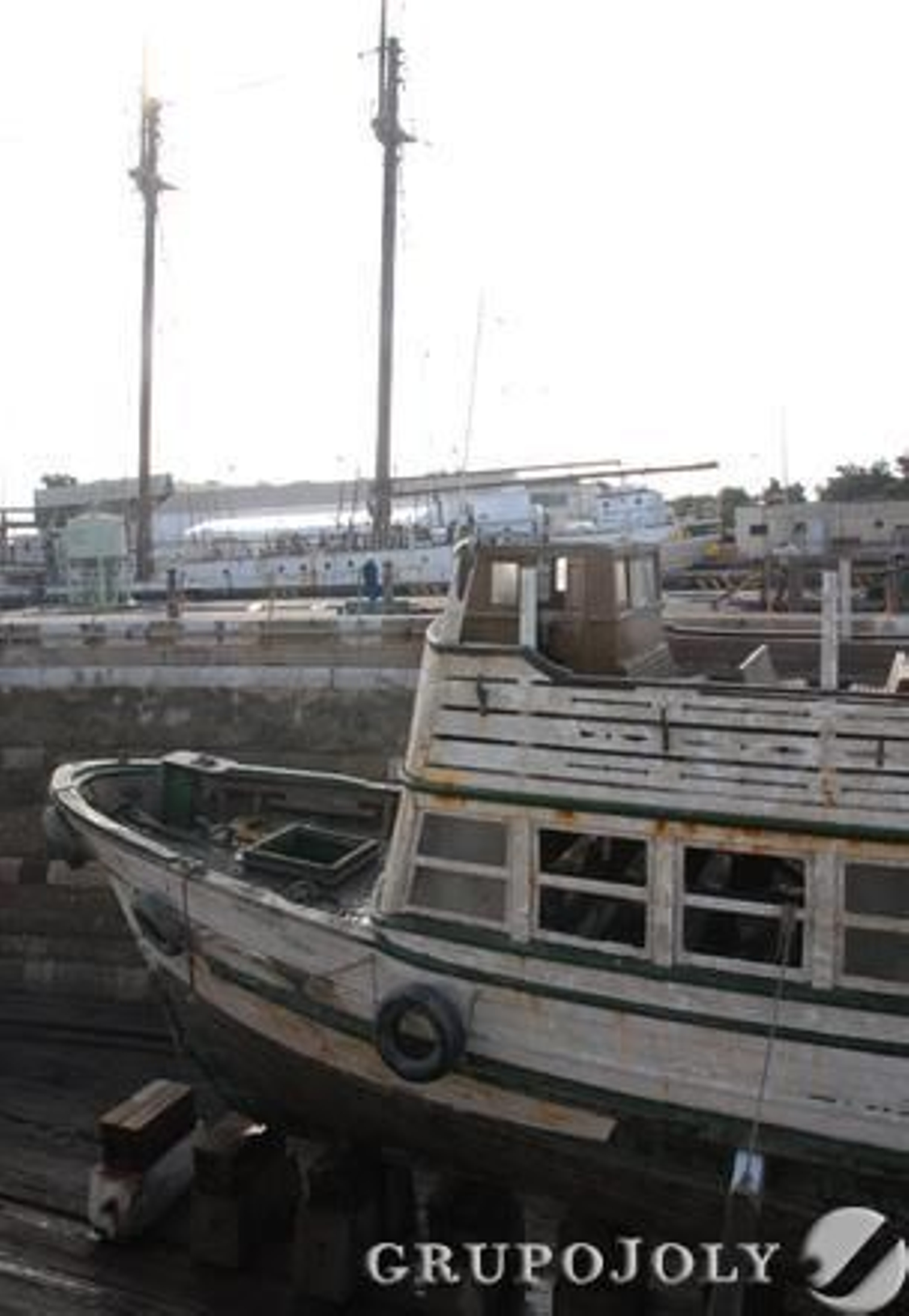 El Vaporcito se encuentra ya en el dique seco de los astilleros de San Fernando a la espera de una decisión sobre su futuro.

Foto: Elias Pimentel