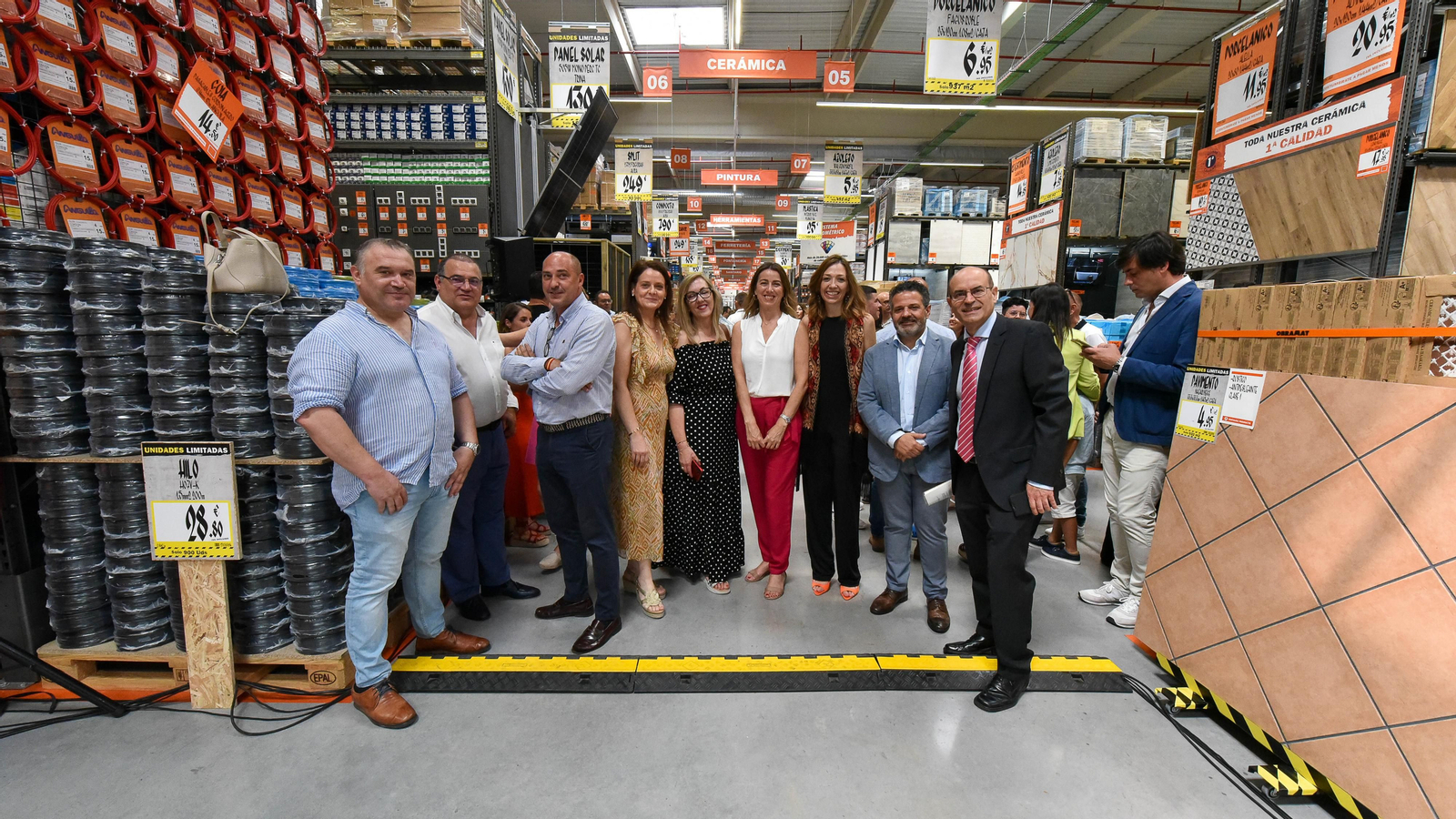 Las fotos de la inauguración de Obramat en Palmones