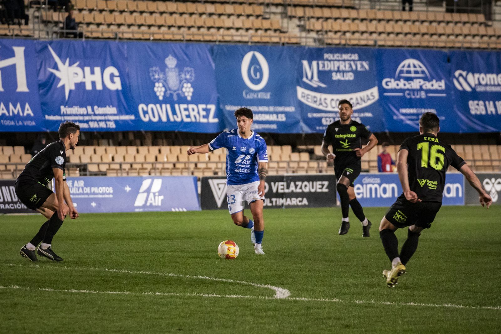 Imágenes del Xerez DFC-Extremadura