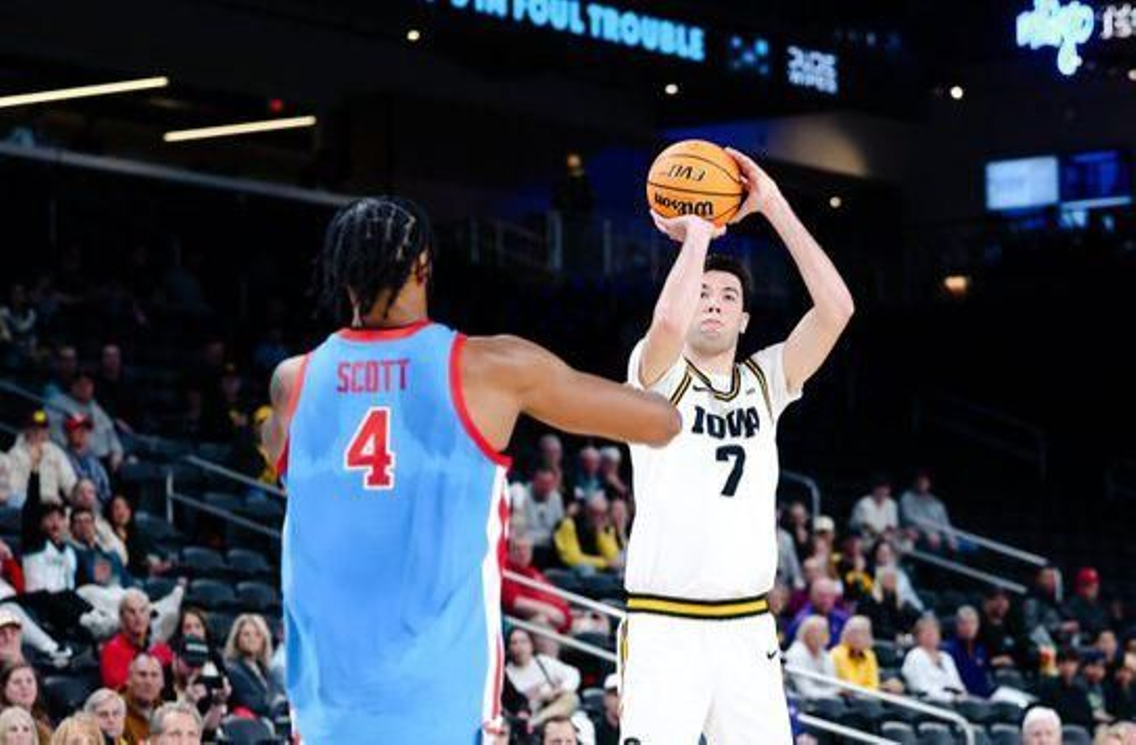 Álvaro Folgueiras, 21 minutos y creciendo en Iowa