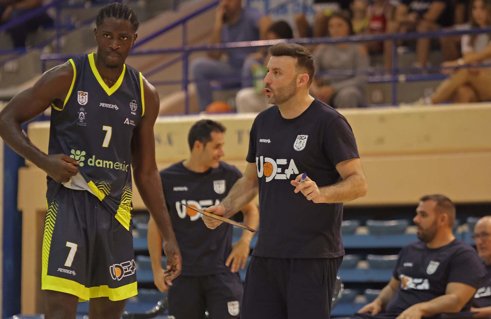 Las mejores fotos de Udea - CB Morón