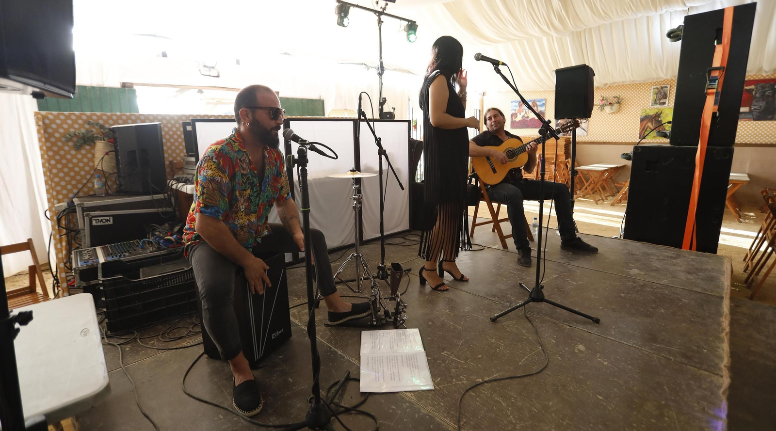 Búscate en las fotos del jueves en la Feria de Tarifa