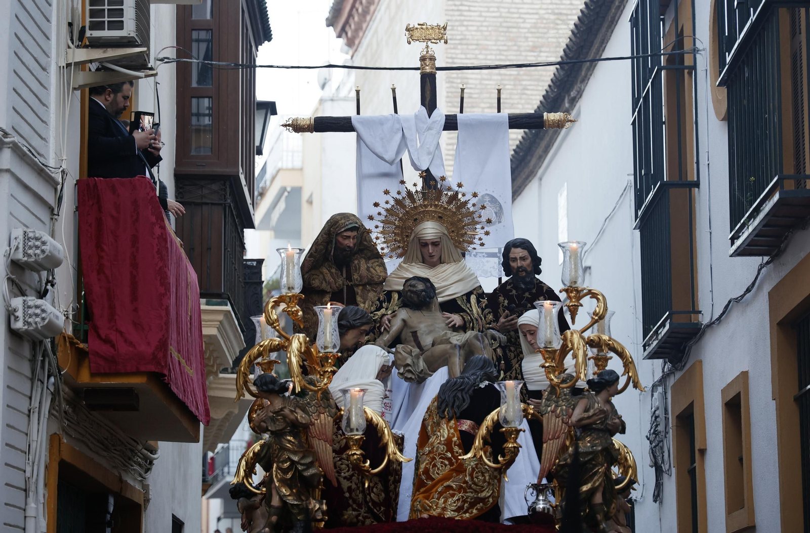 La Hermandad de la Mortaja en la Semana Santa de Sevilla 2025