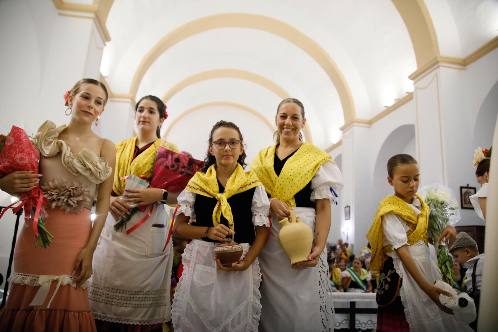 La Subida del Agua de las fiestas de Mojácar, en imágenes