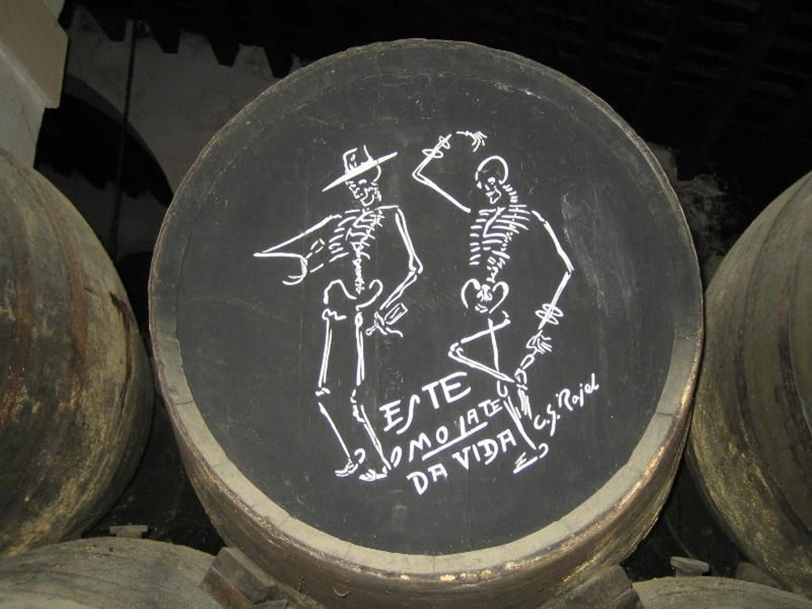 Carlos González Ragel y su divertida y macabra esqueletomaquía.