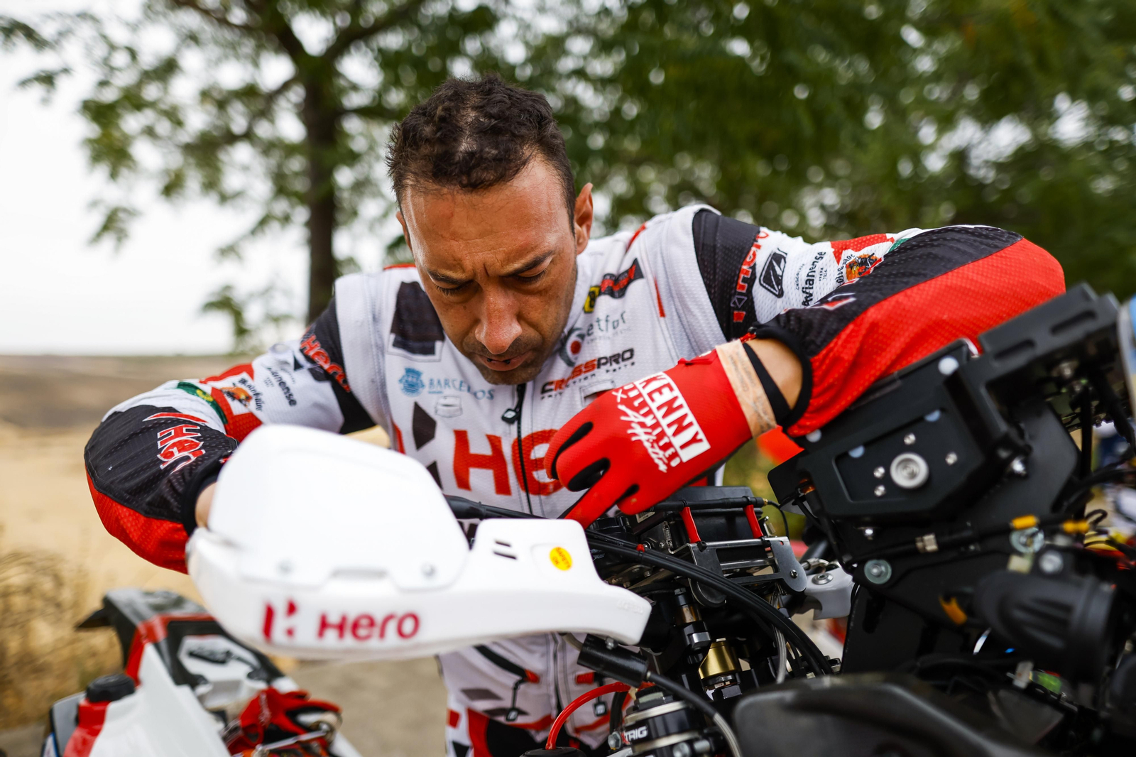 Andalucía Rally: las imágenes del 'Dakar' de Dos Hermanas | Día 2