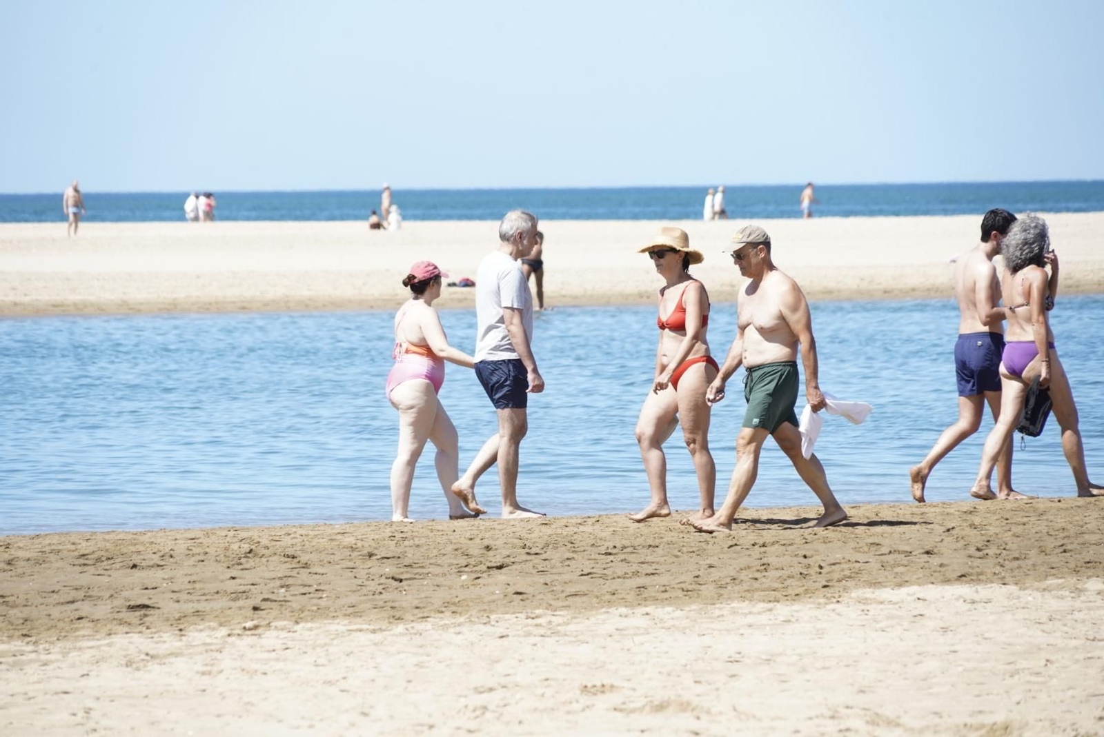 La mañana del sábado en la nueva playa de El Portil