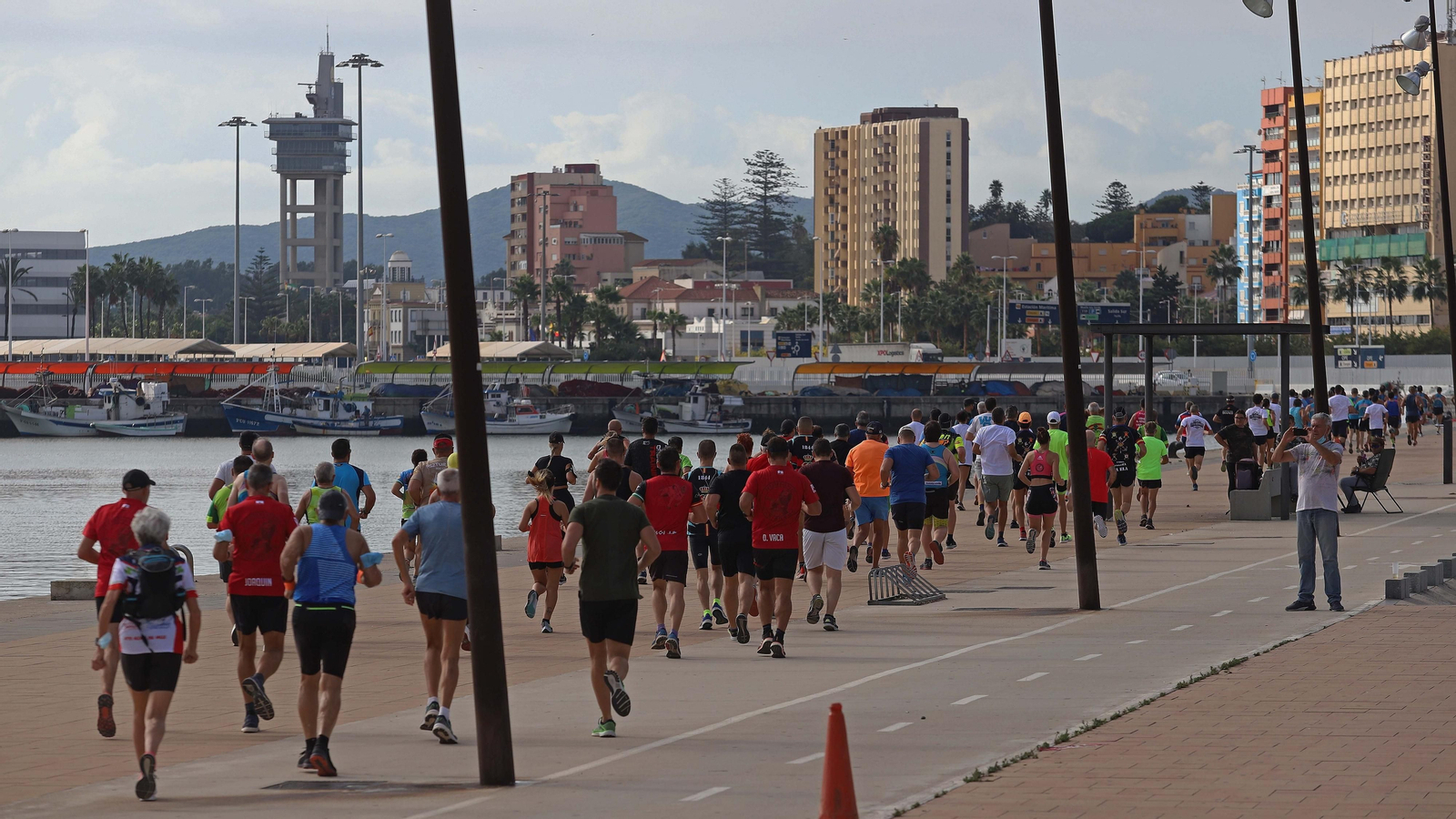 La carrera popular Virgen del Pilar en Algeciras. La carrera popular Virgen del Pilar en Algeciras.