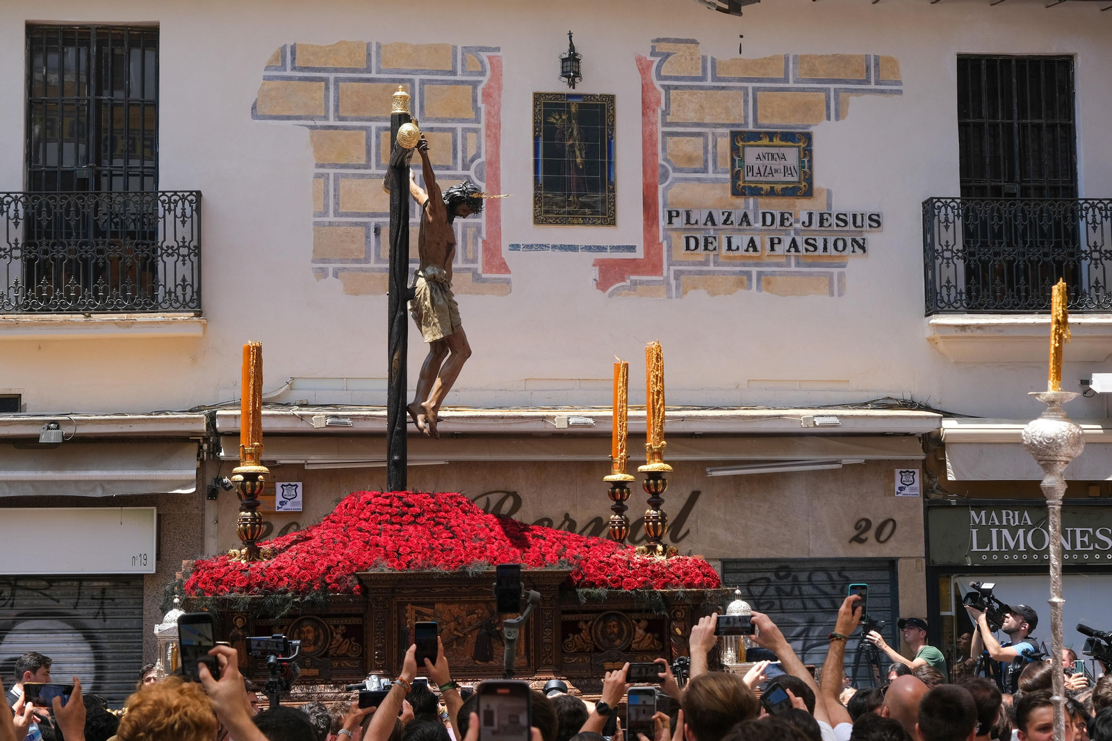 Salida procesional 450 años del Cristo de Burgos