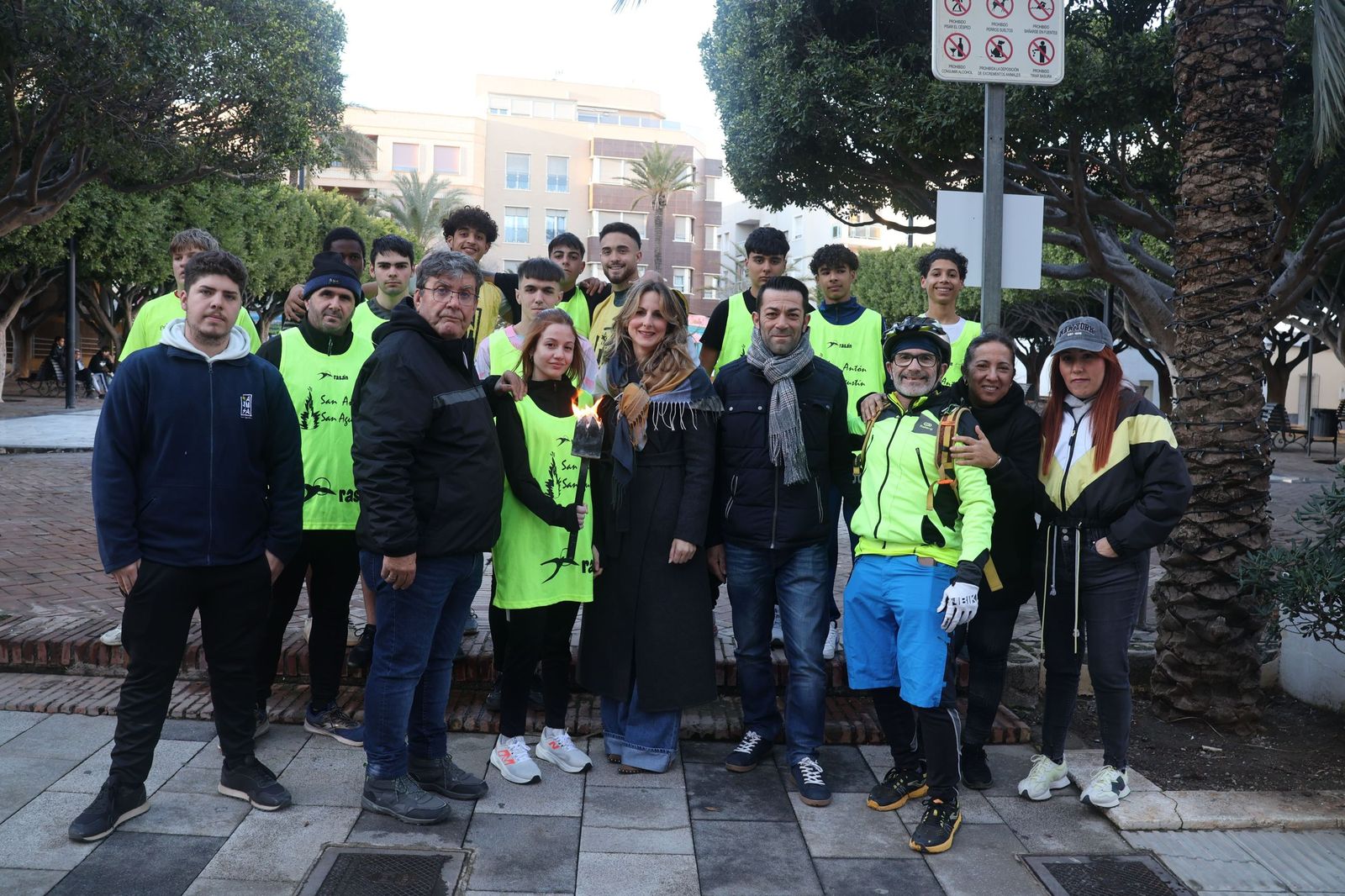 La barriada de San Angustín celebra San Antón en El Ejido.