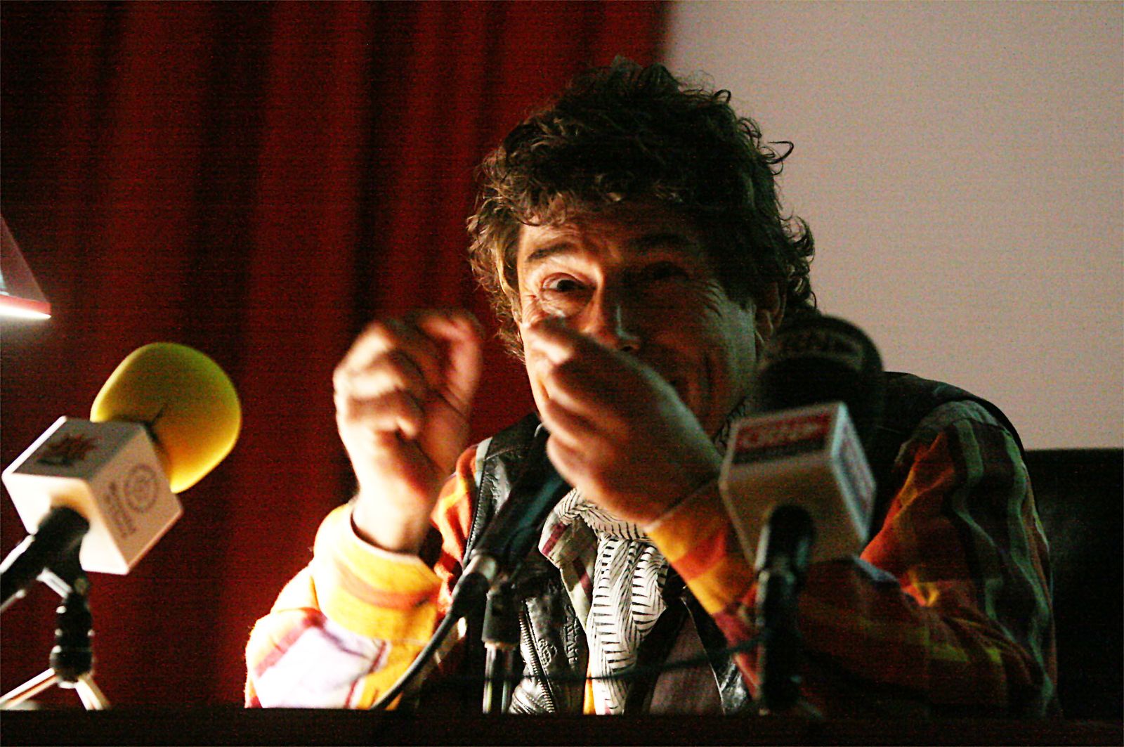 Jesús Quintero en una conferencia en la Universidad de Huelva, en 2008