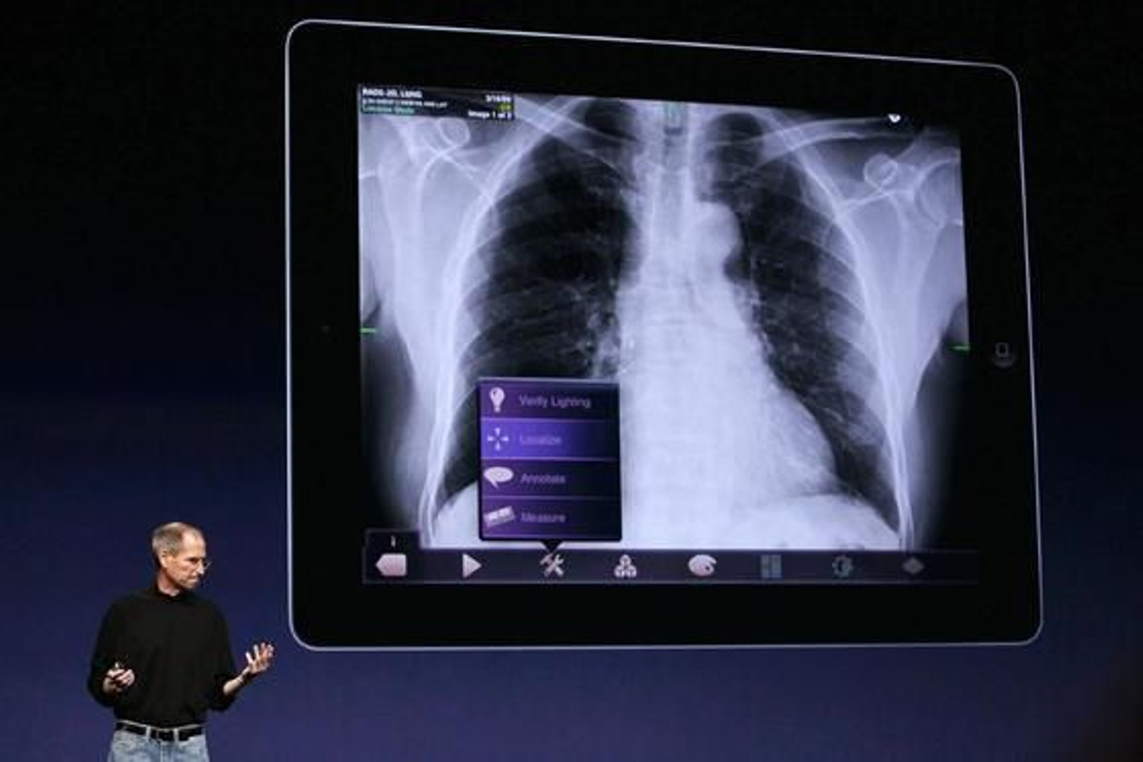 Steve Jobs presenta el iPad 2, la nueva versión del 'tablet' de Apple.

Foto: AFP Photo
