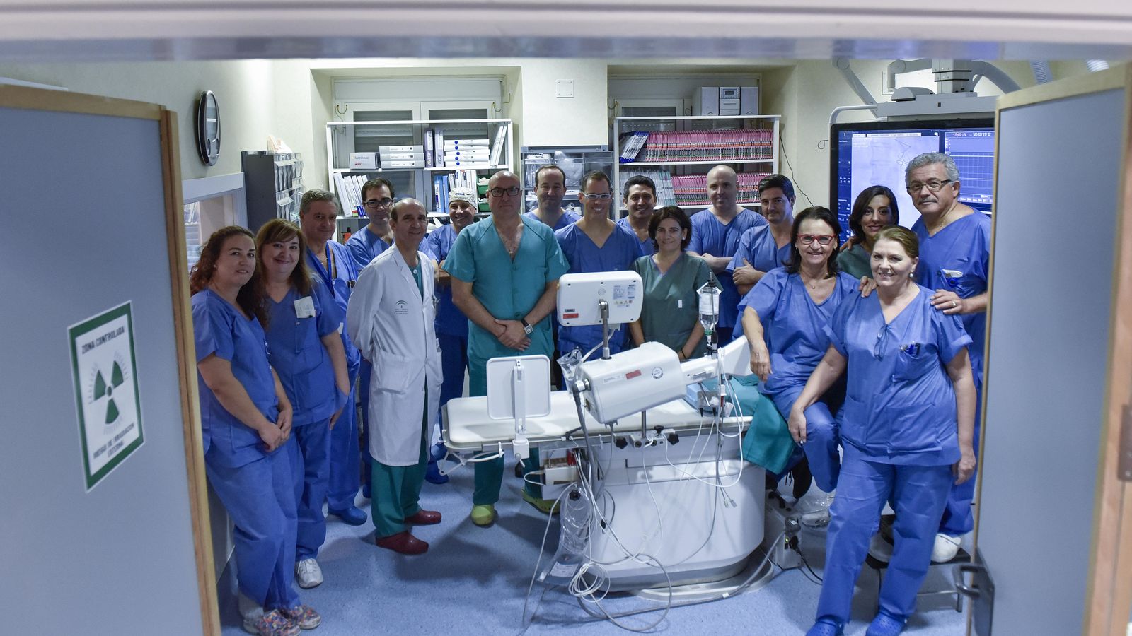 Especialistas de los Hospitales Virgen del Rocío, Valme y Juan Ramón Jiménez.