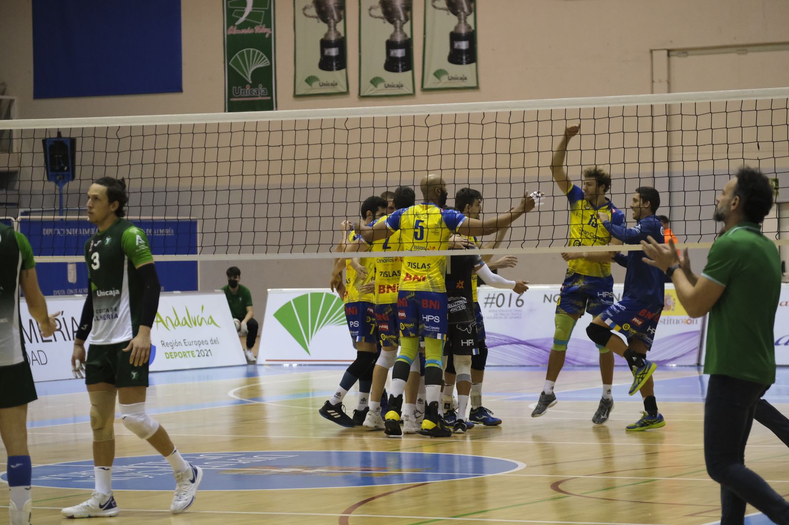 Unicaja Almería no puede con Guaguas (1-3)